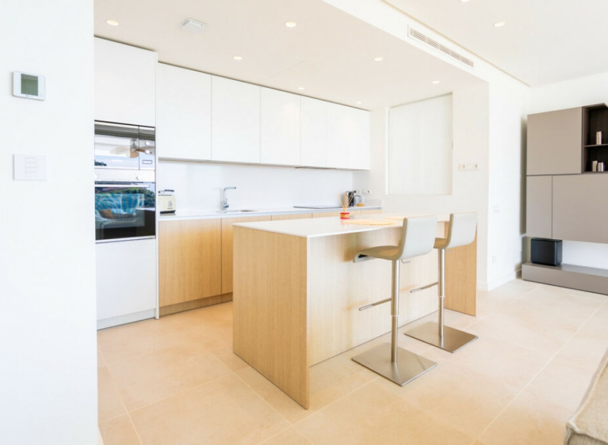 Resale - Apartment -
Marbella