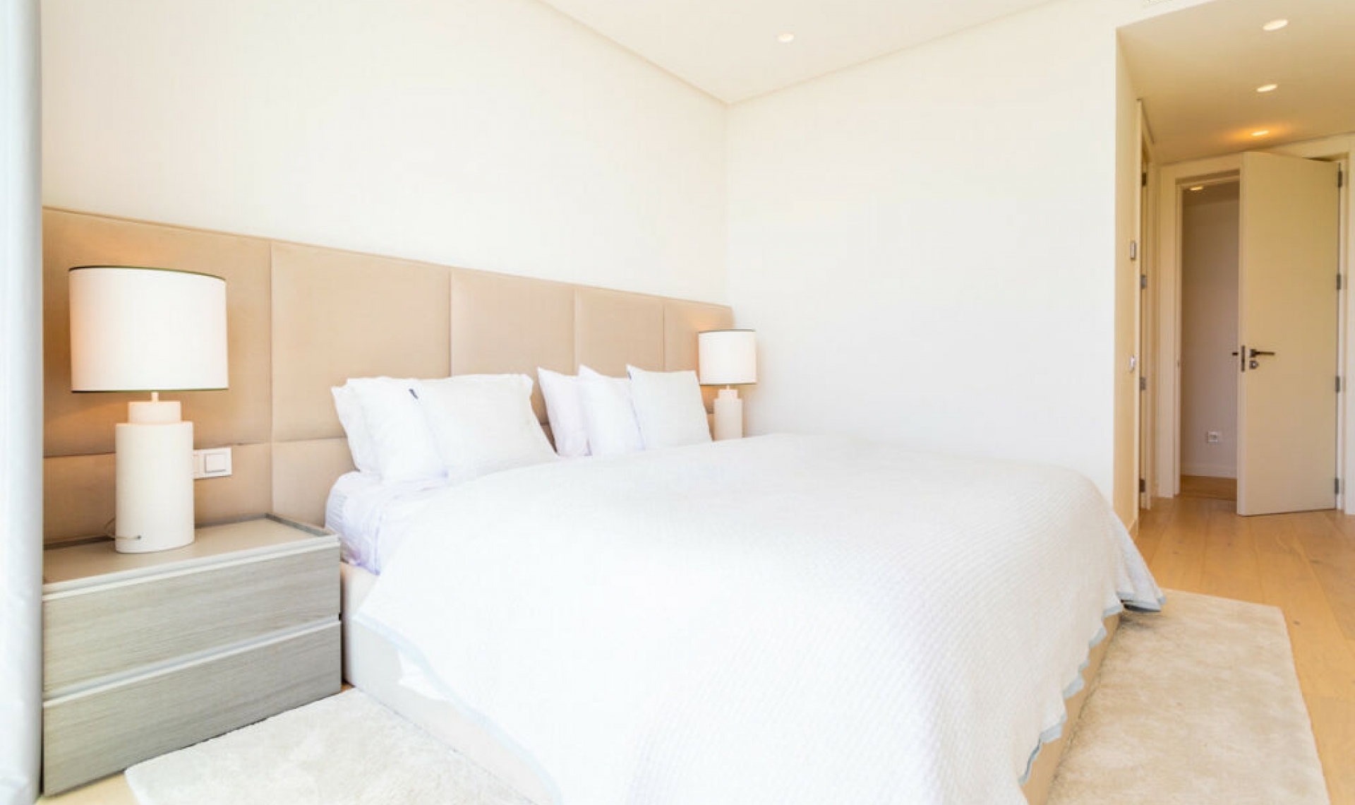 Resale - Apartment -
Marbella