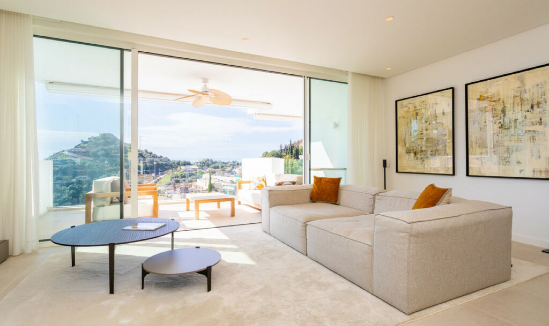Resale - Apartment -
Marbella
