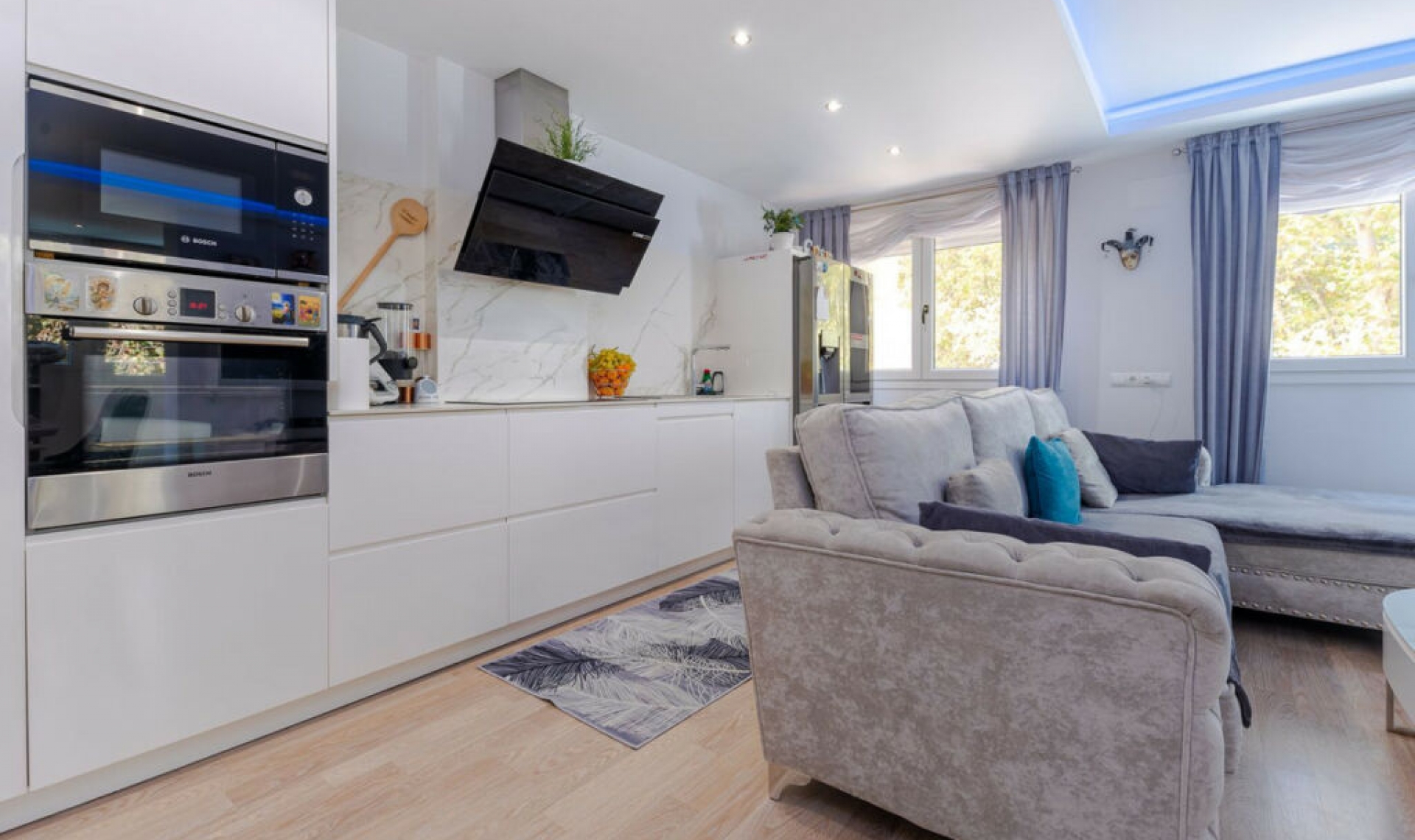 Resale - Apartment -
Marbella