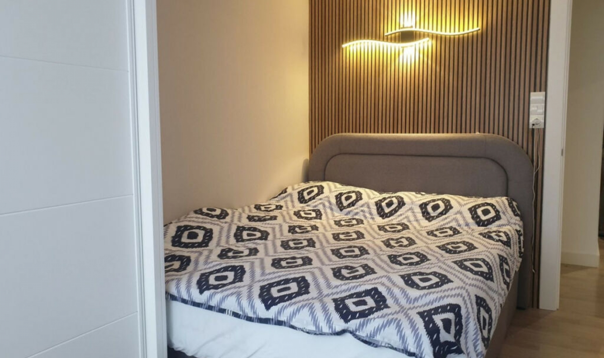 Resale - Apartment -
Marbella