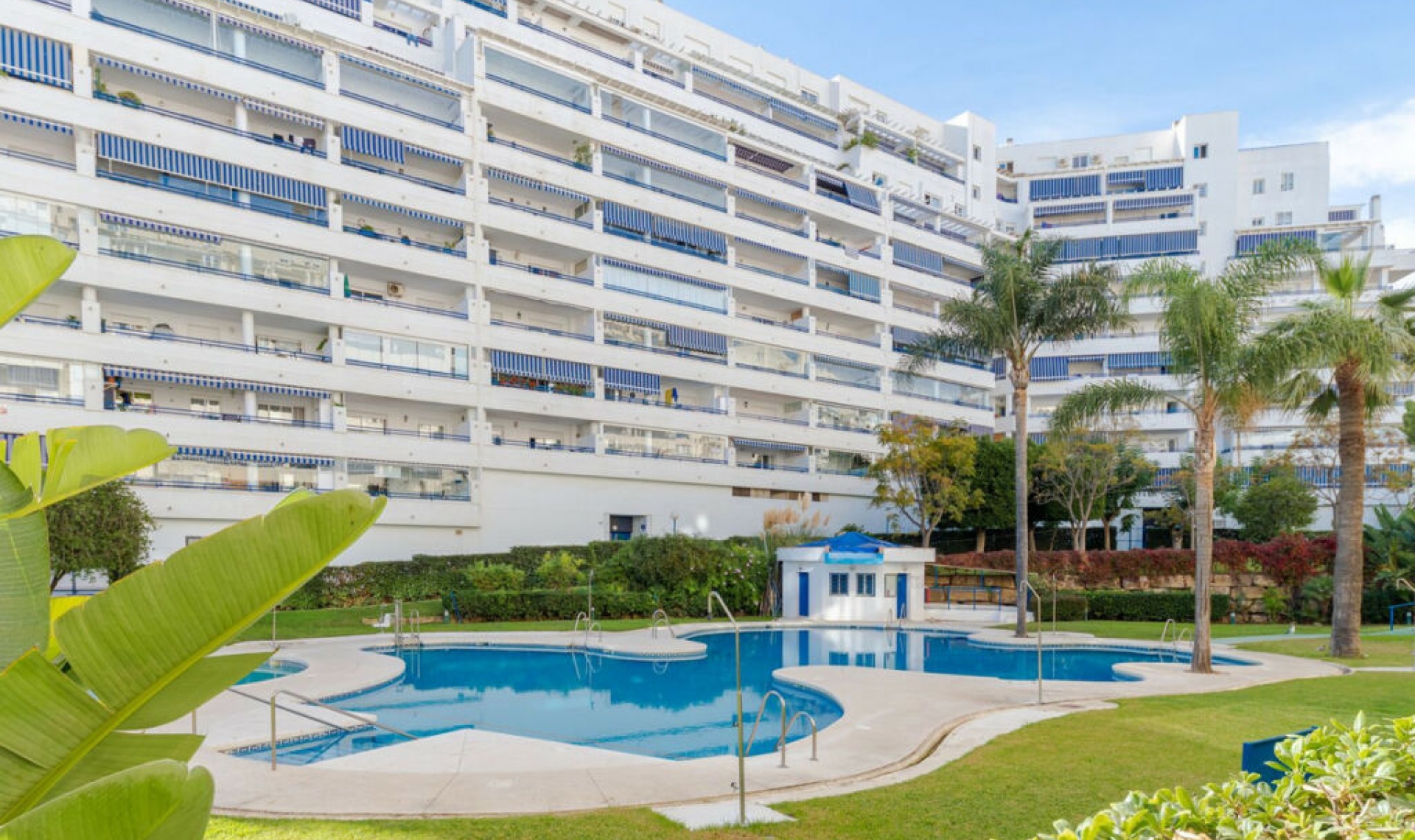 Resale - Apartment -
Marbella