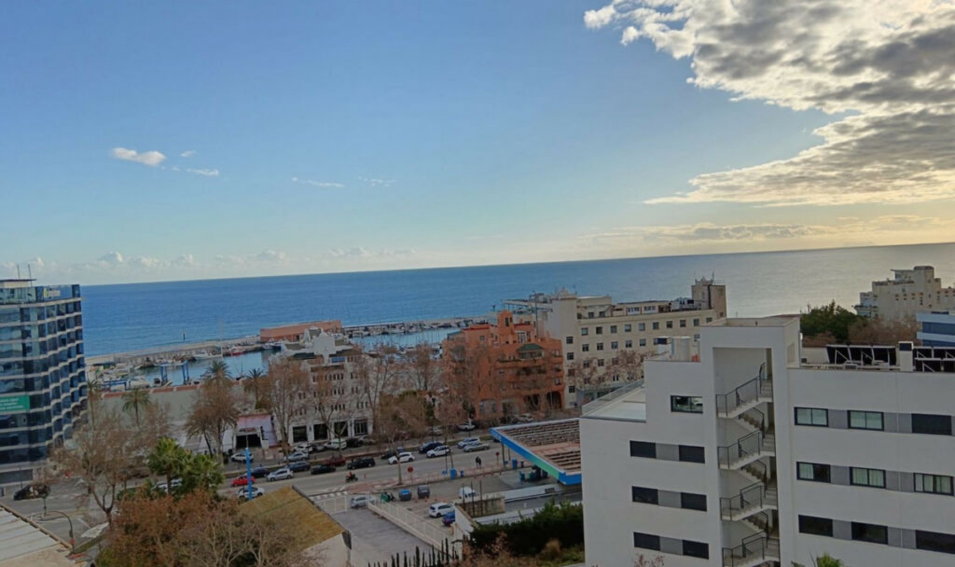 Resale - Apartment -
Marbella