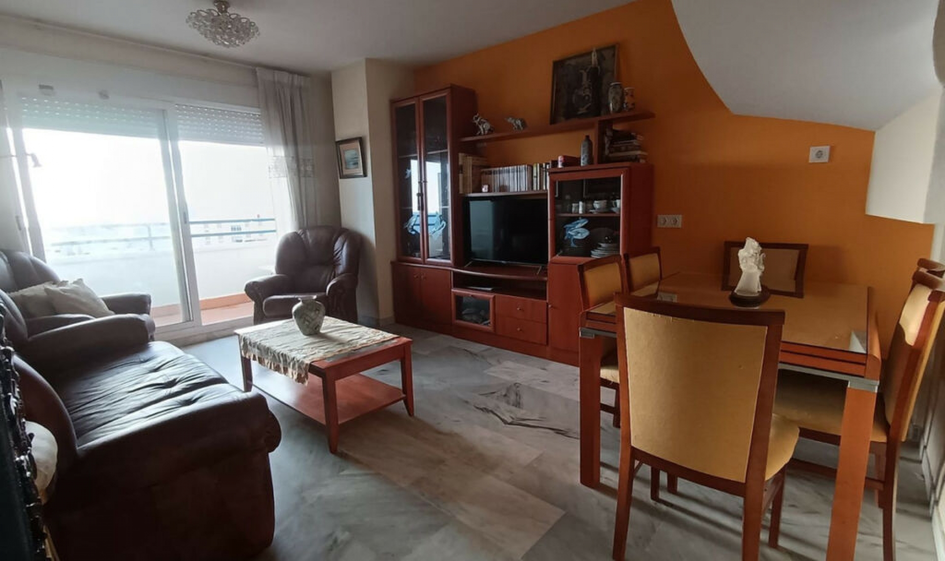 Resale - Apartment -
Marbella