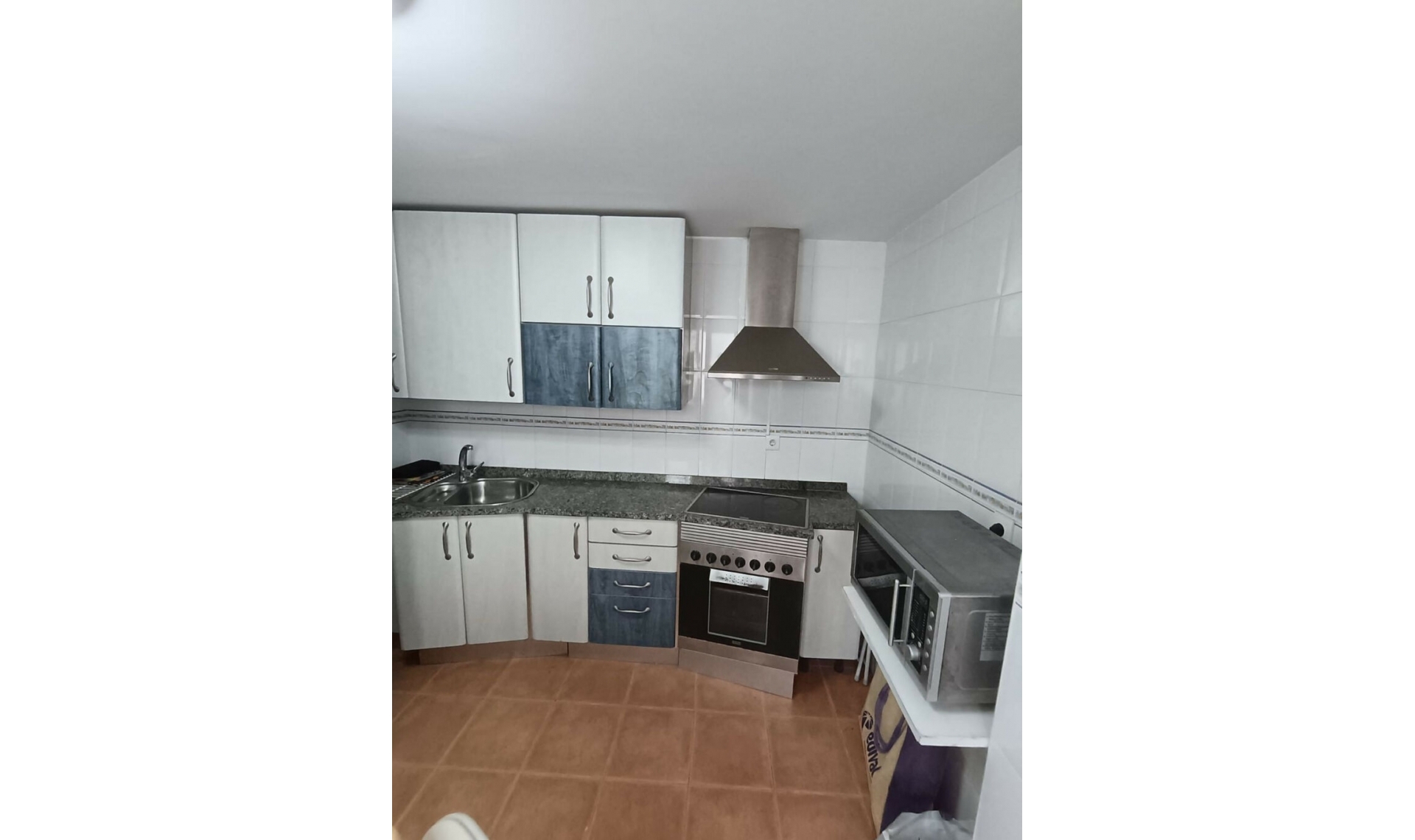 Resale - Apartment -
Marbella