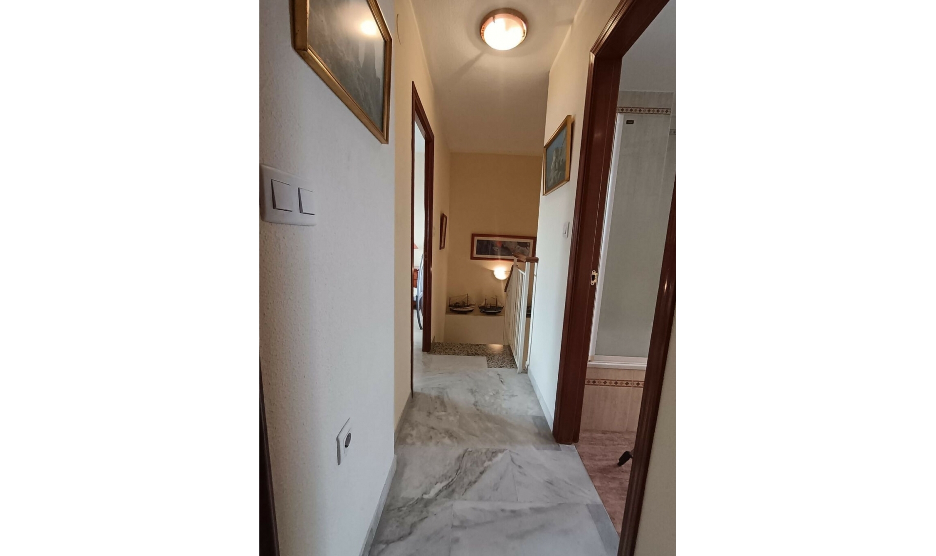 Resale - Apartment -
Marbella