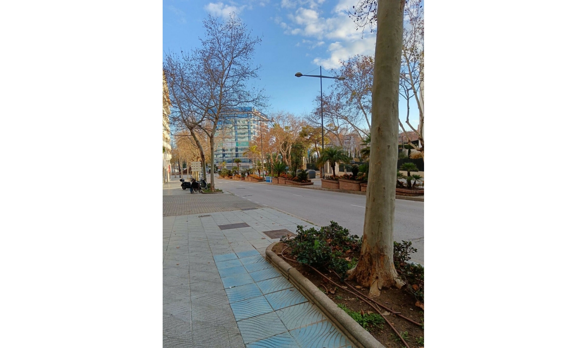 Resale - Apartment -
Marbella