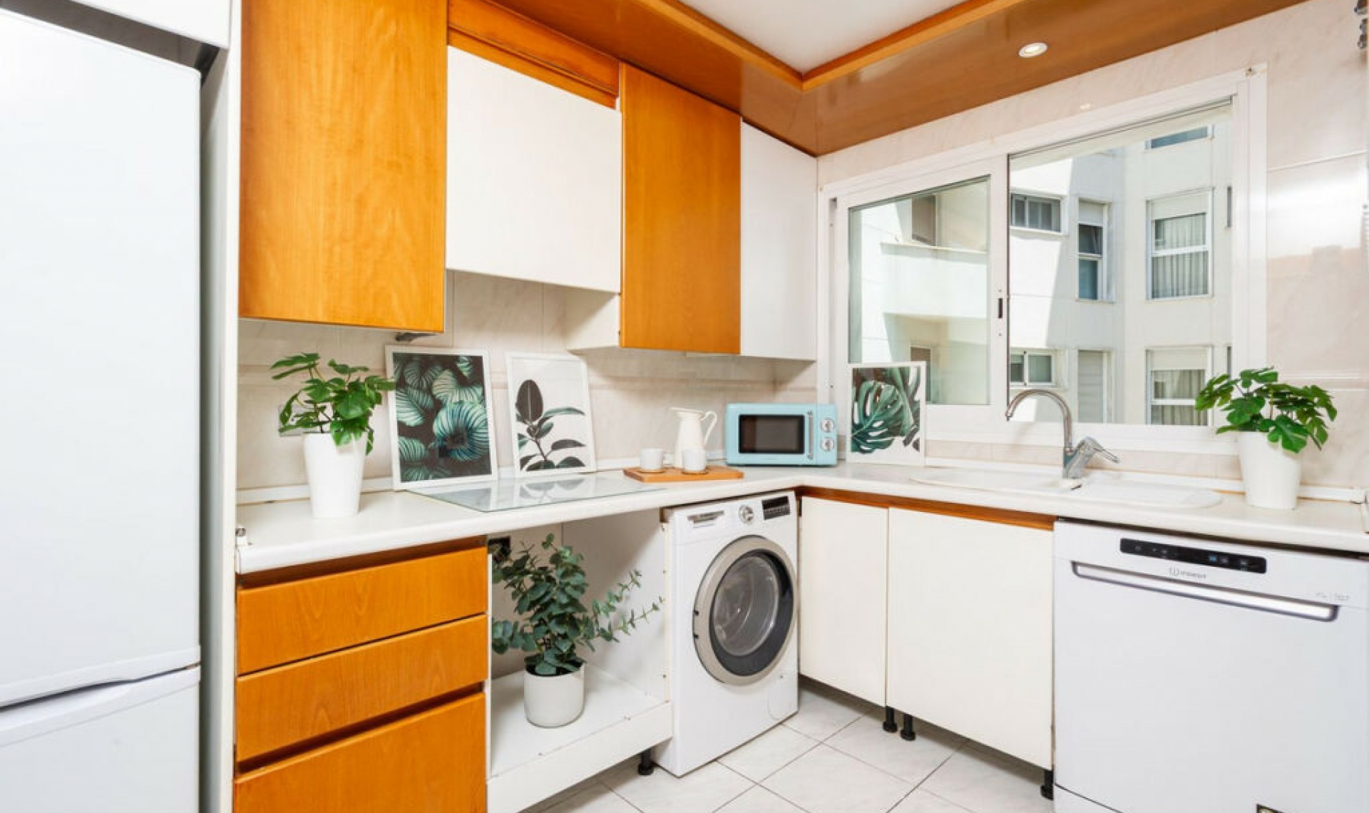 Resale - Apartment -
Marbella