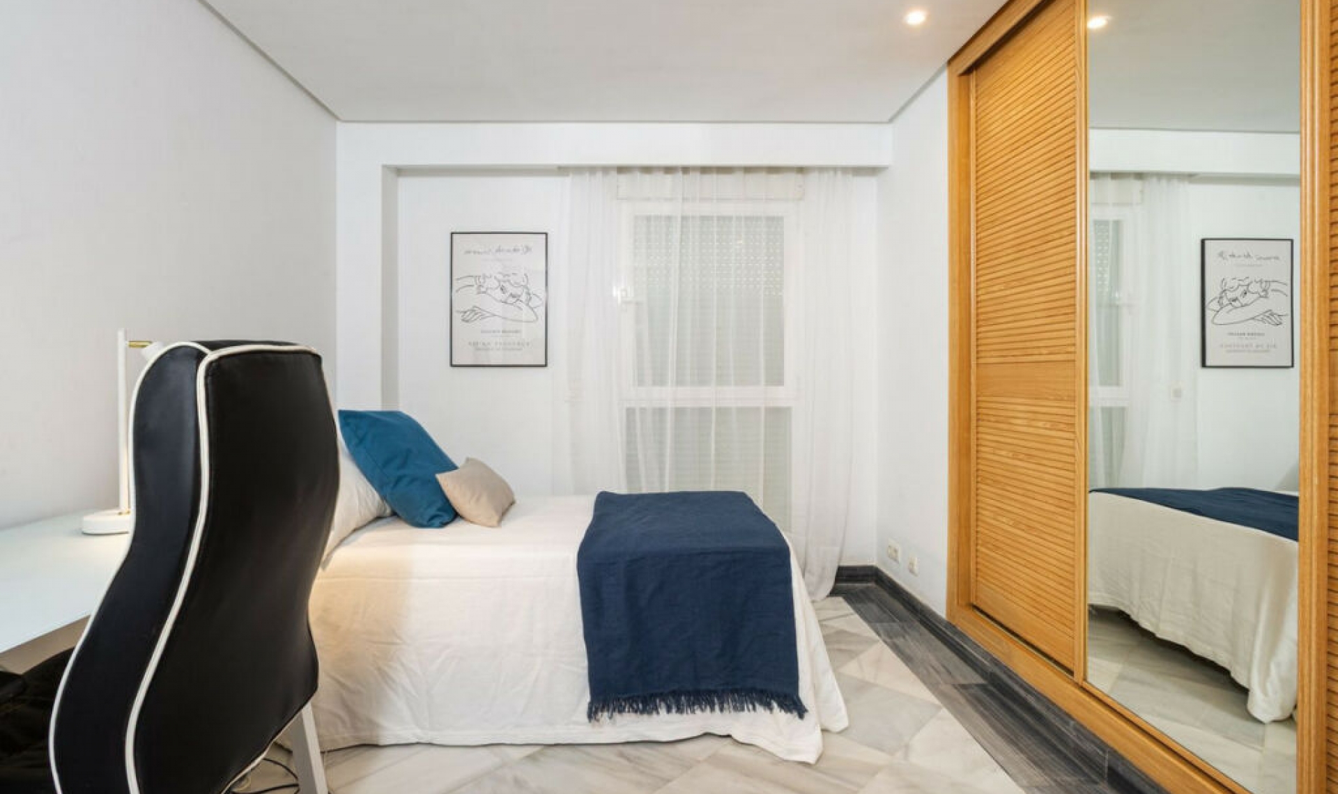 Resale - Apartment -
Marbella