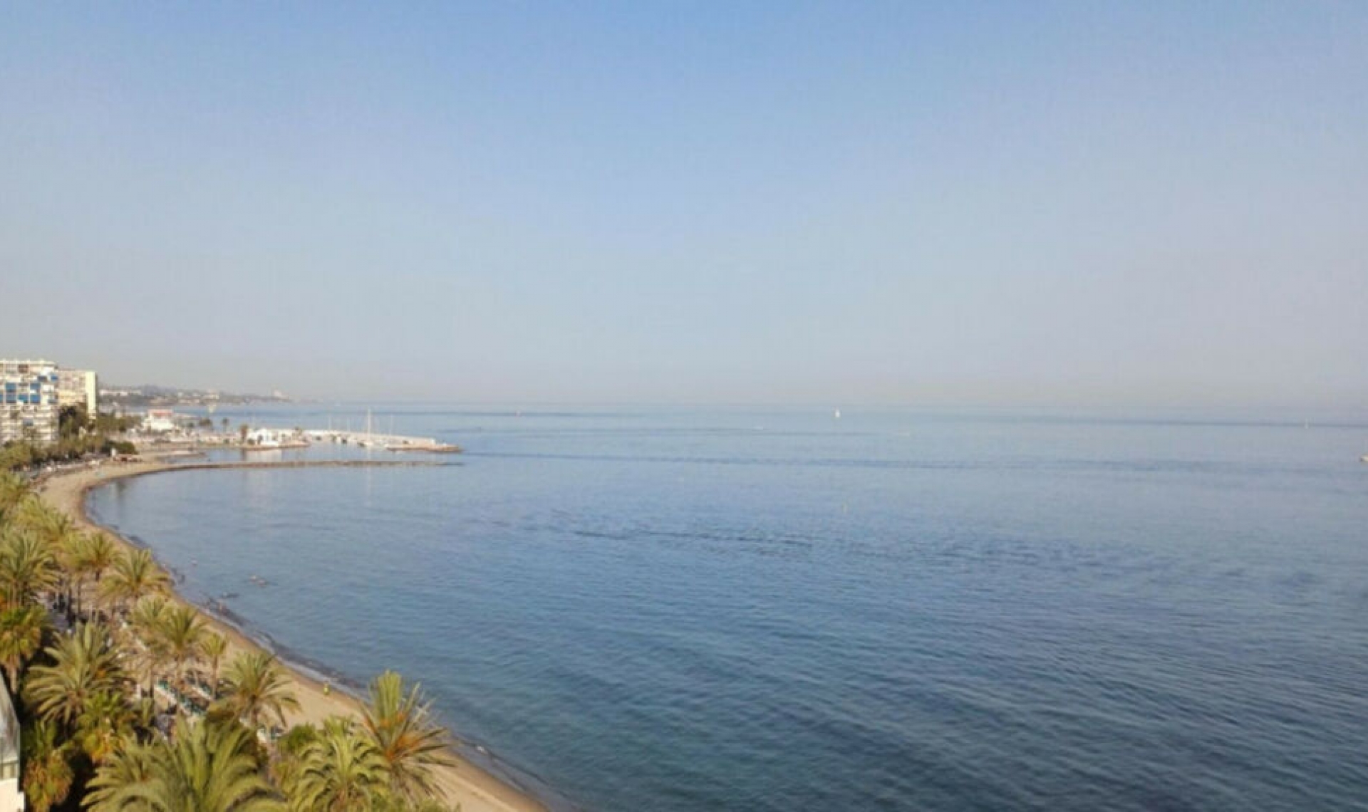 Resale - Apartment -
Marbella