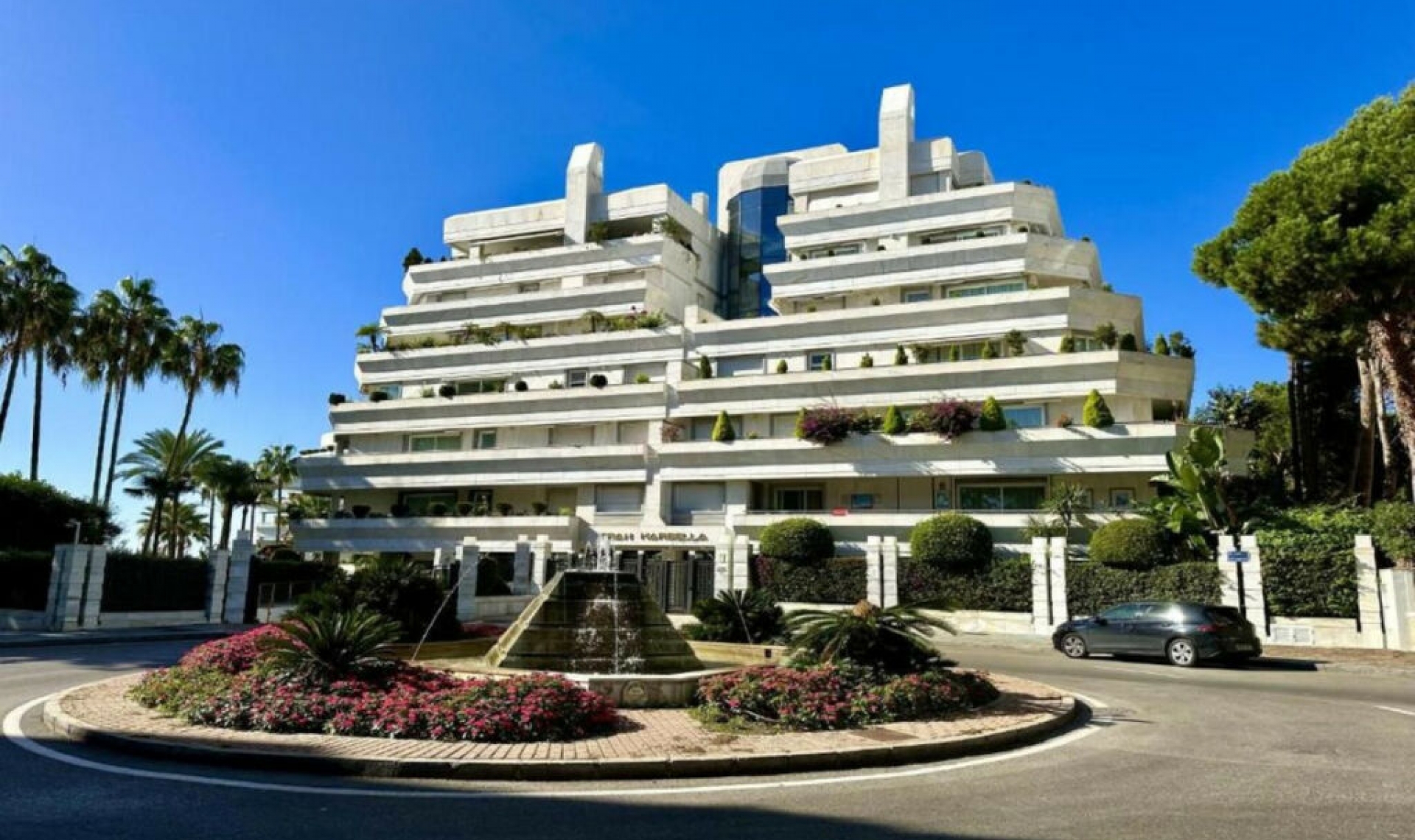 Resale - Apartment -
Marbella
