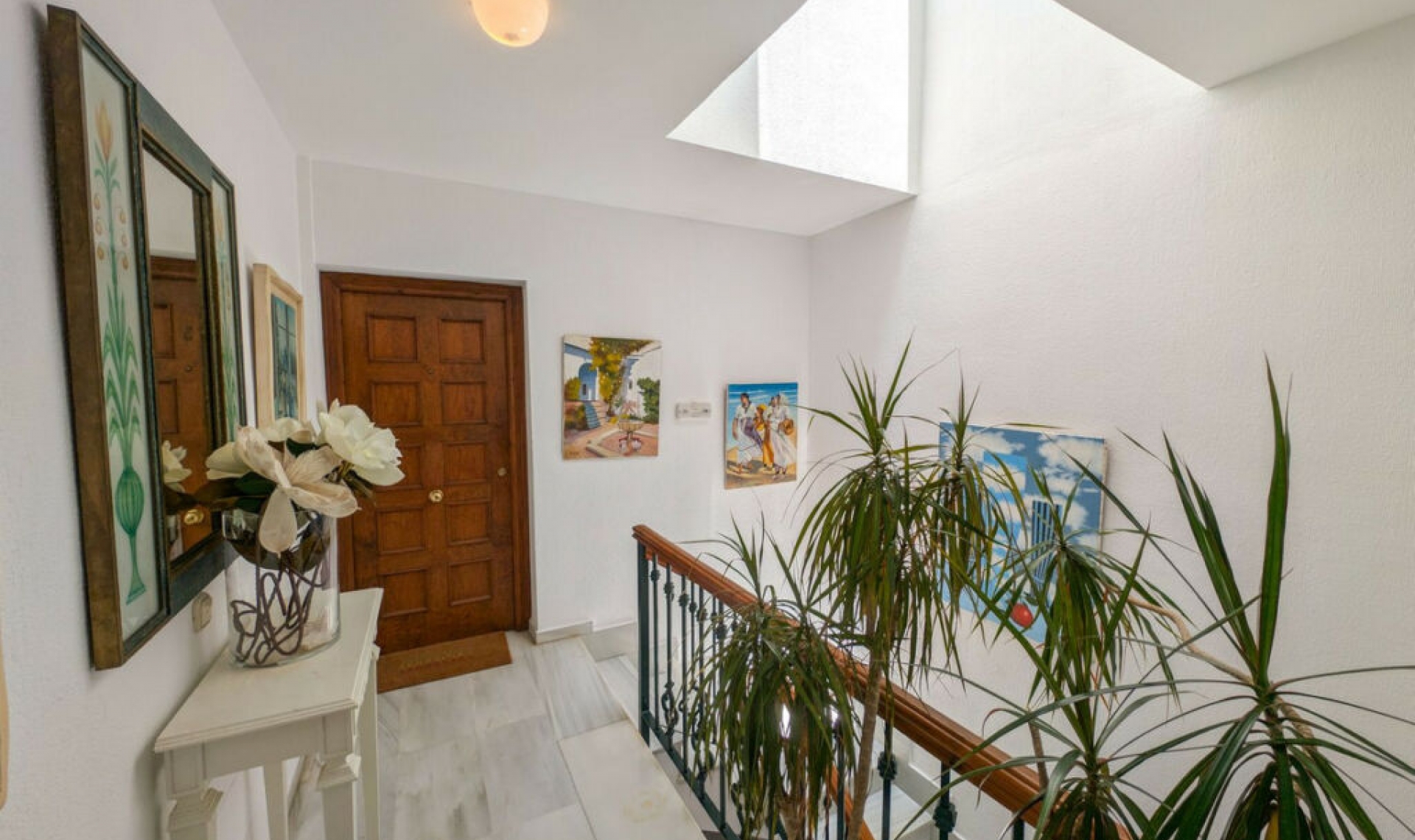 Resale - Apartment -
Marbella