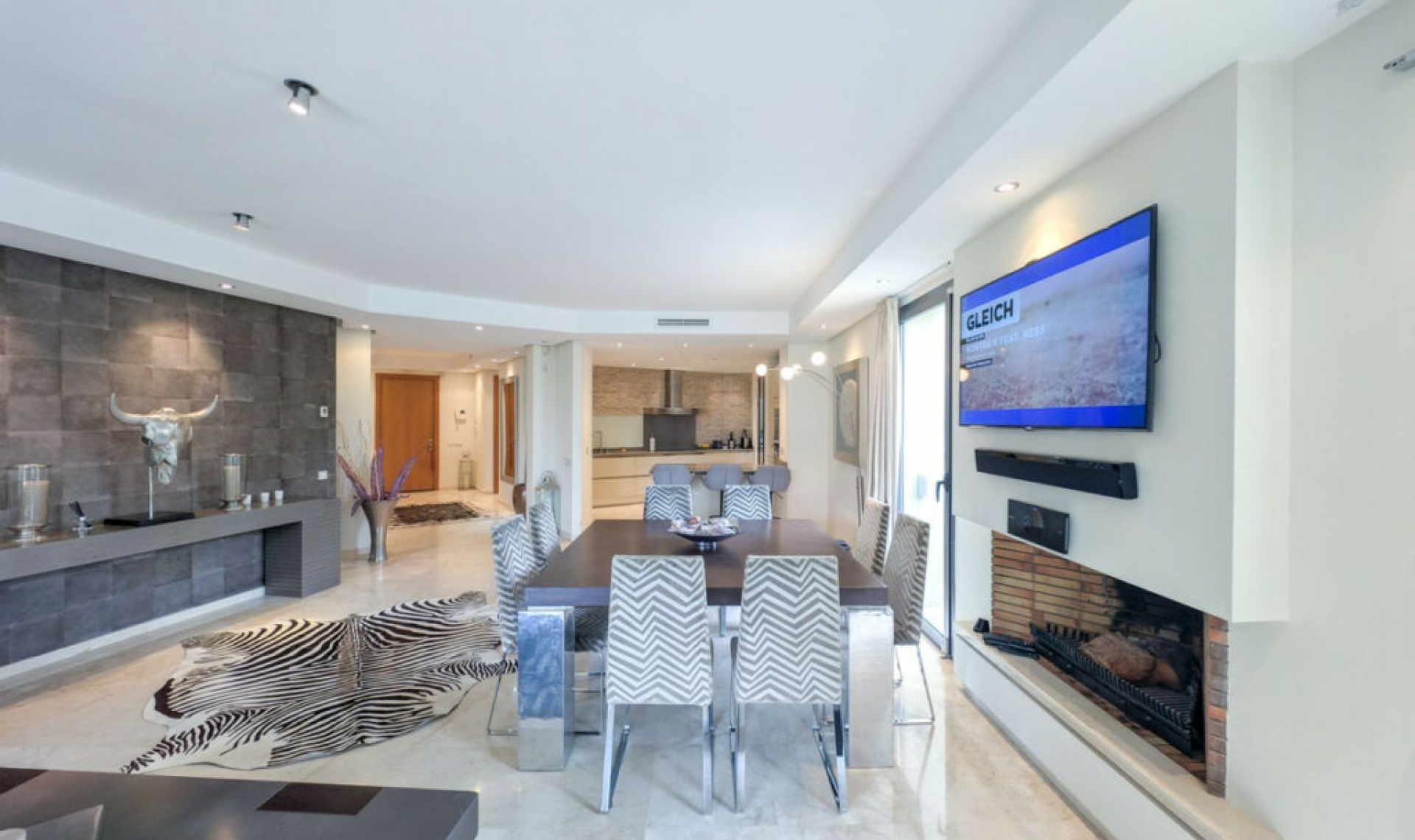 Resale - Apartment -
Marbella