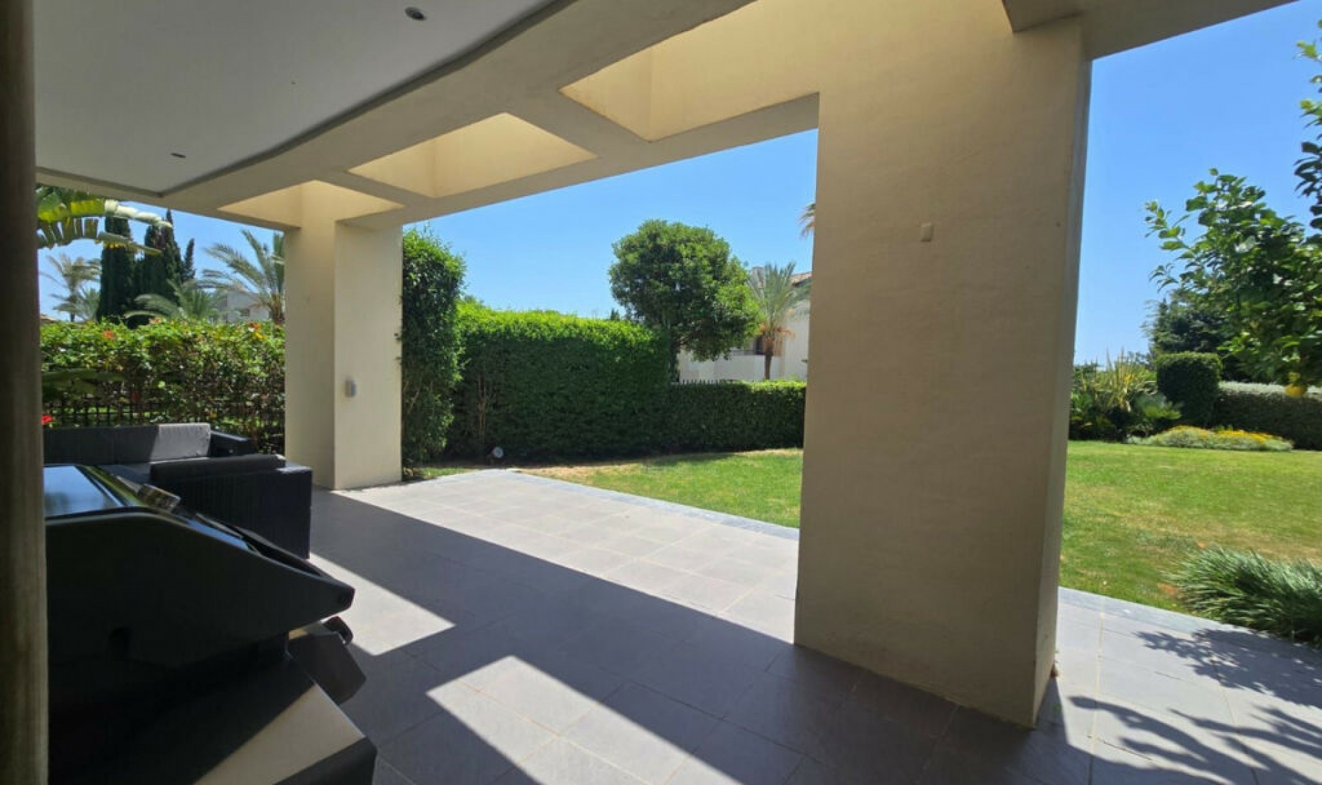 Resale - Apartment -
Marbella