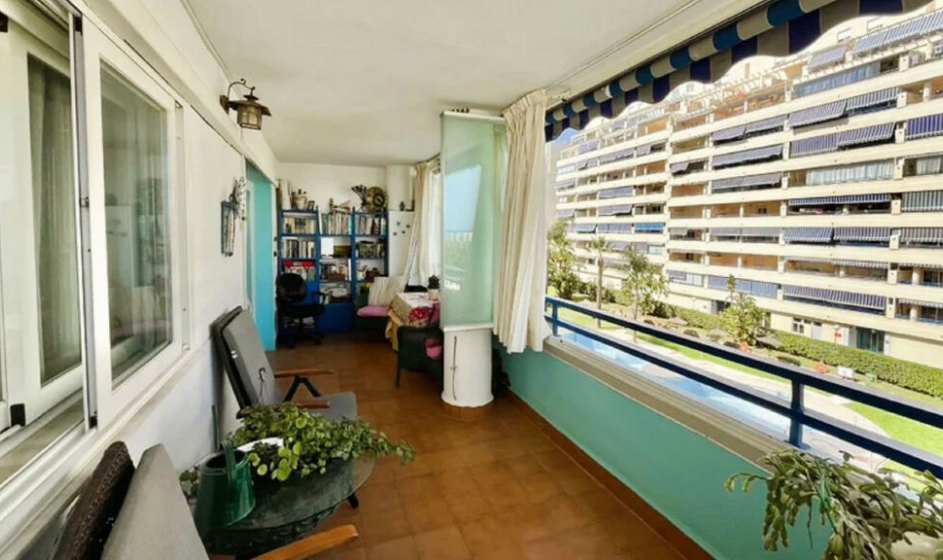 Resale - Apartment -
Marbella
