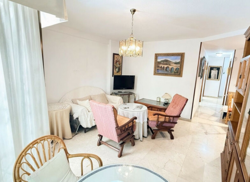 Resale - Apartment -
Marbella