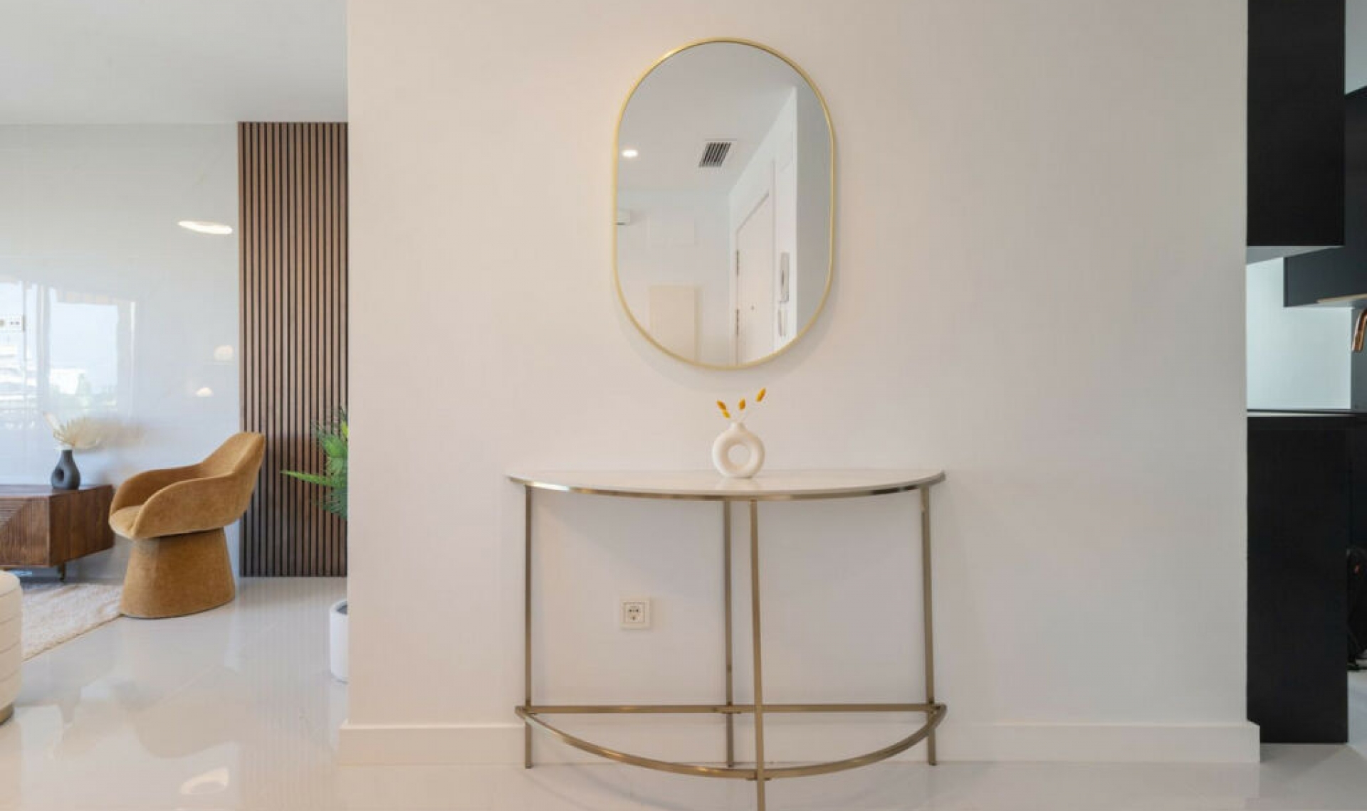 Resale - Apartment -
Marbella