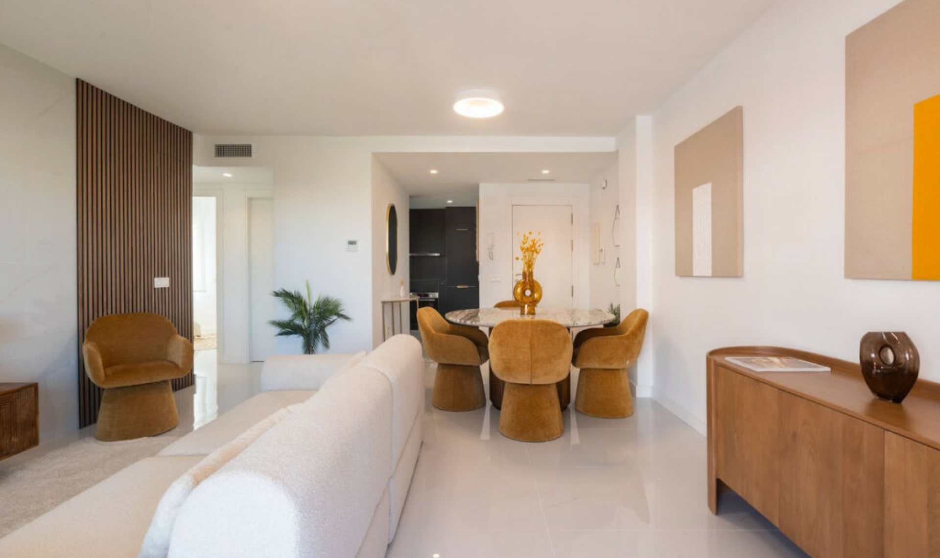 Resale - Apartment -
Marbella