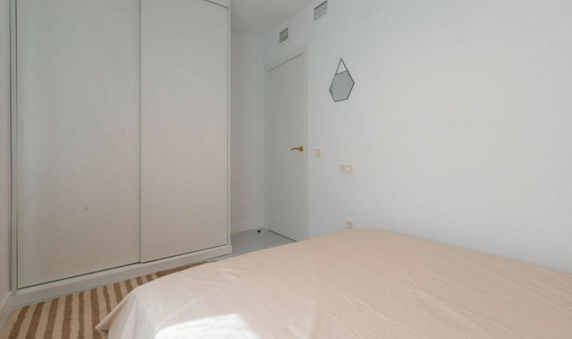 Resale - Apartment -
Marbella