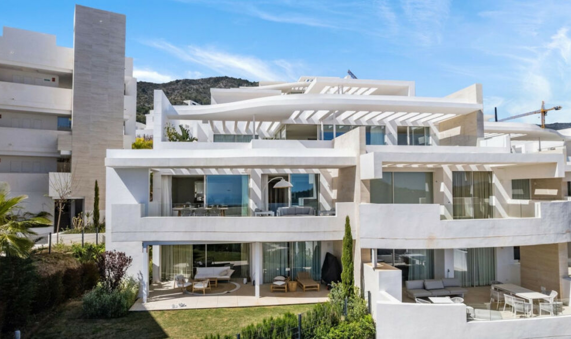 Resale - Apartment -
Marbella