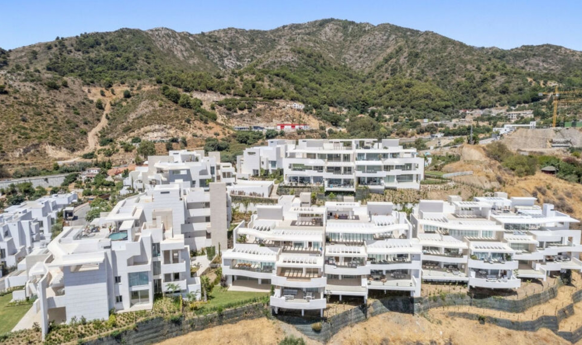 Resale - Apartment -
Marbella