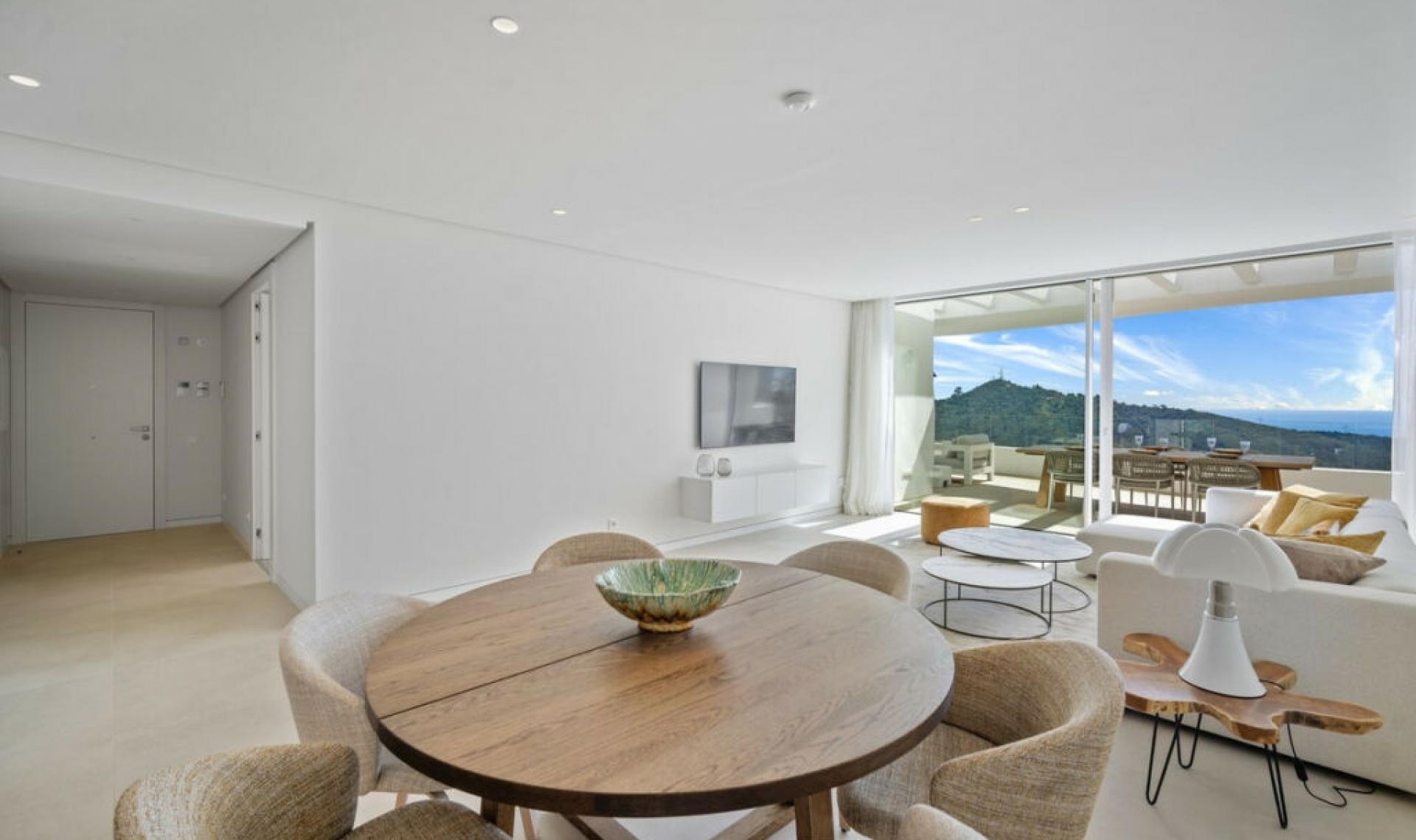 Resale - Apartment -
Marbella