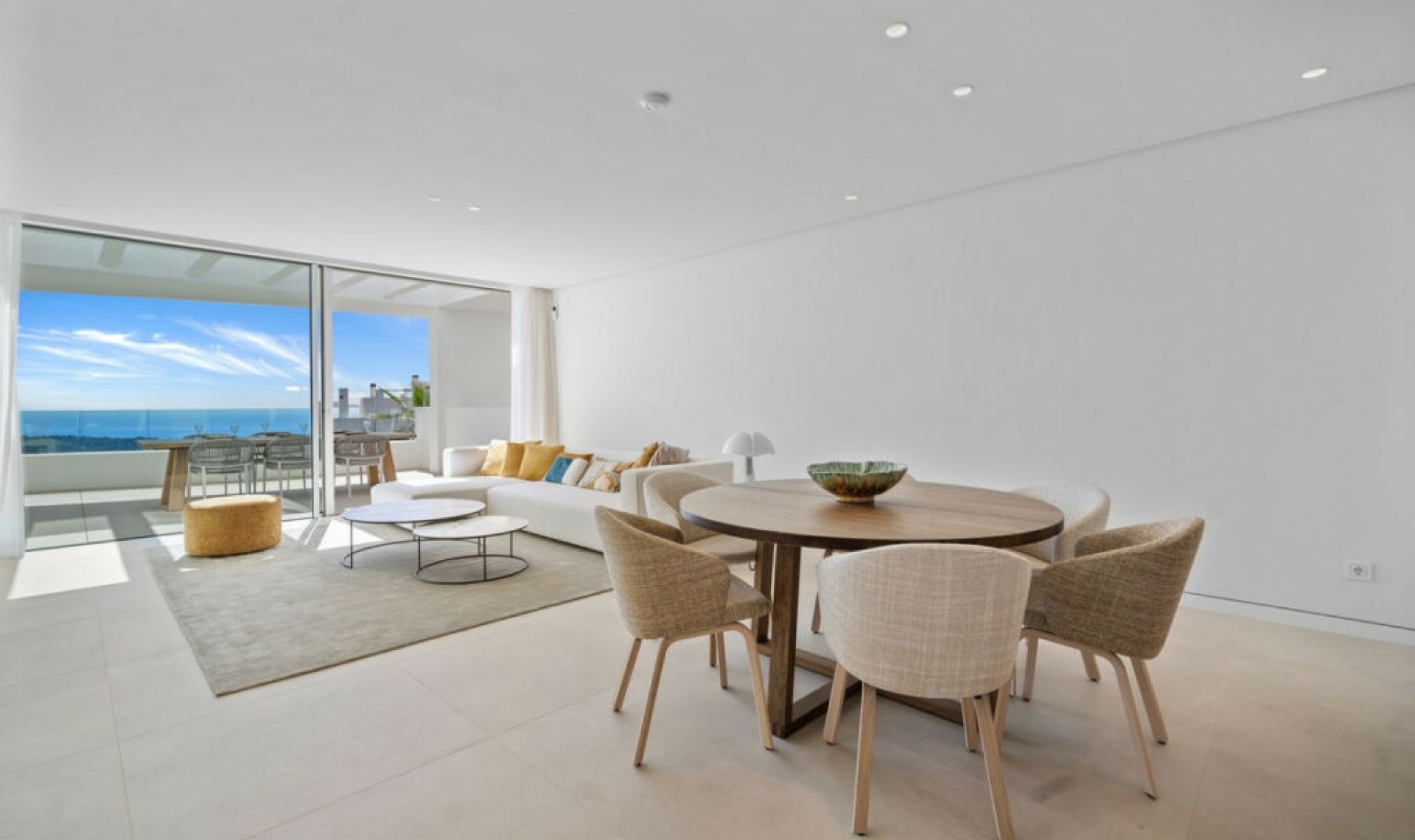 Resale - Apartment -
Marbella