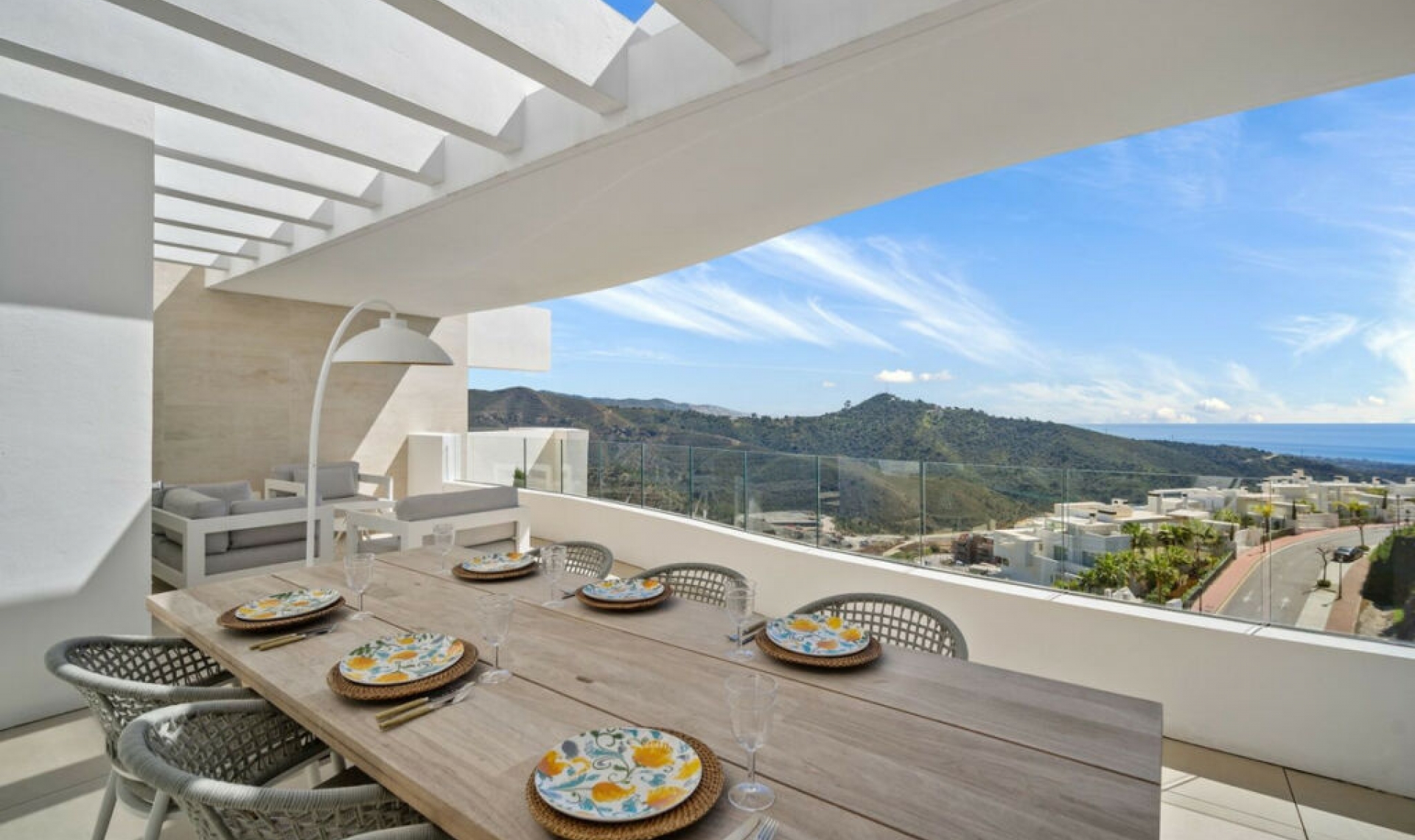 Resale - Apartment -
Marbella