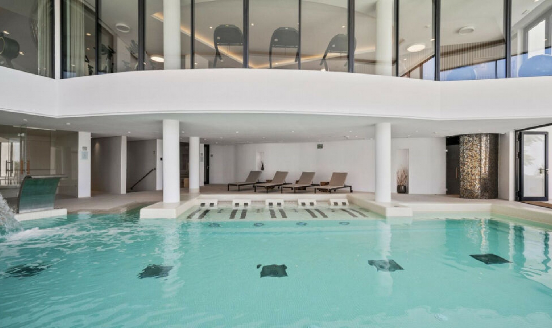 Resale - Apartment -
Marbella