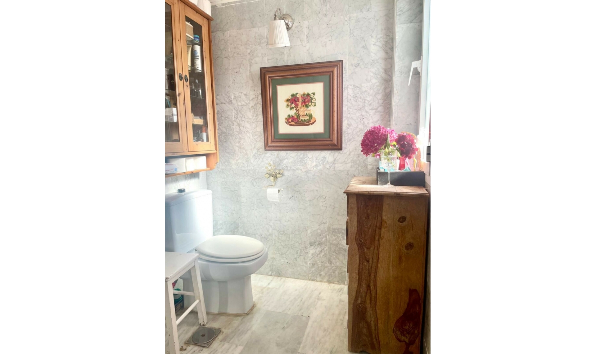 Resale - Apartment -
Marbella