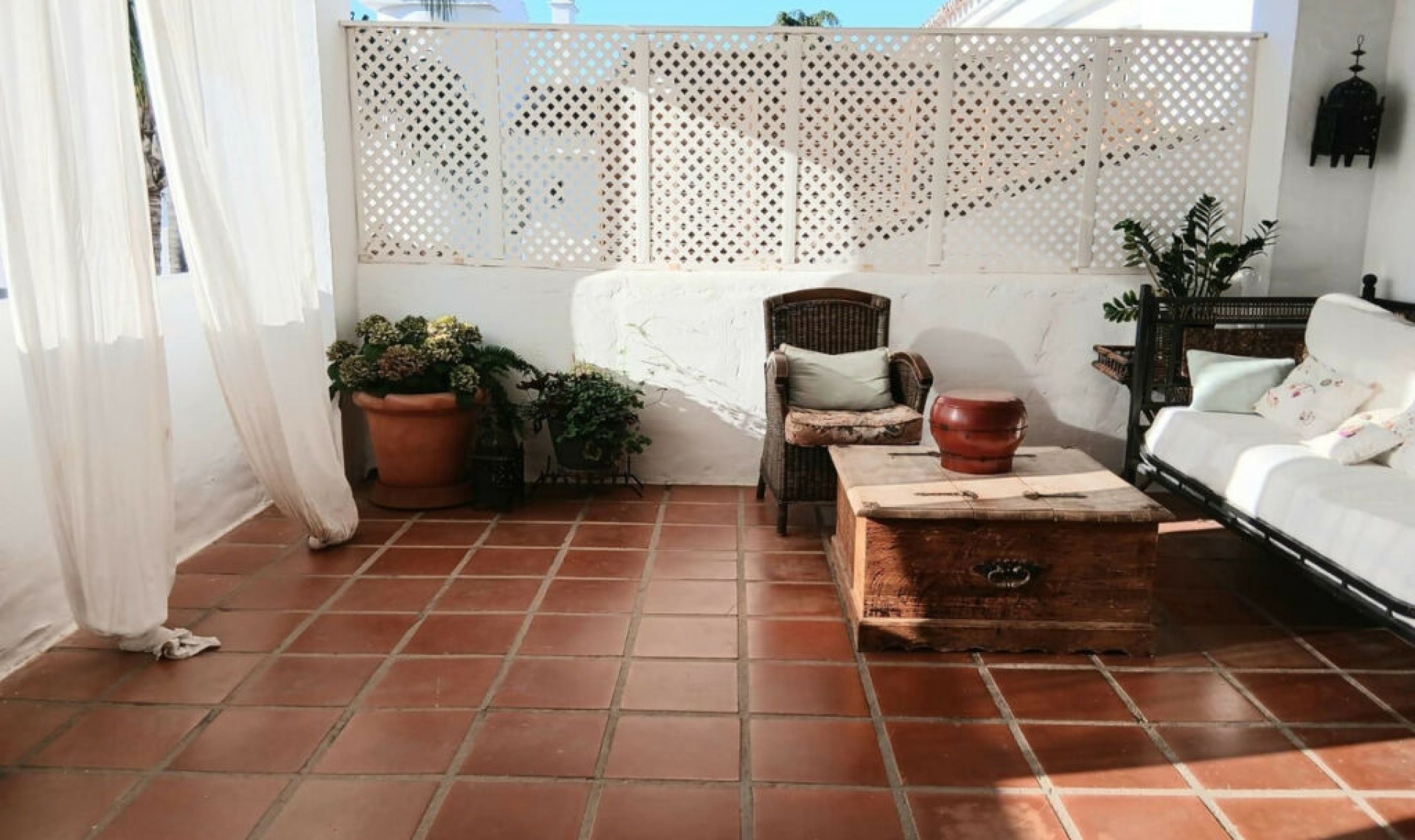 Resale - Apartment -
Marbella