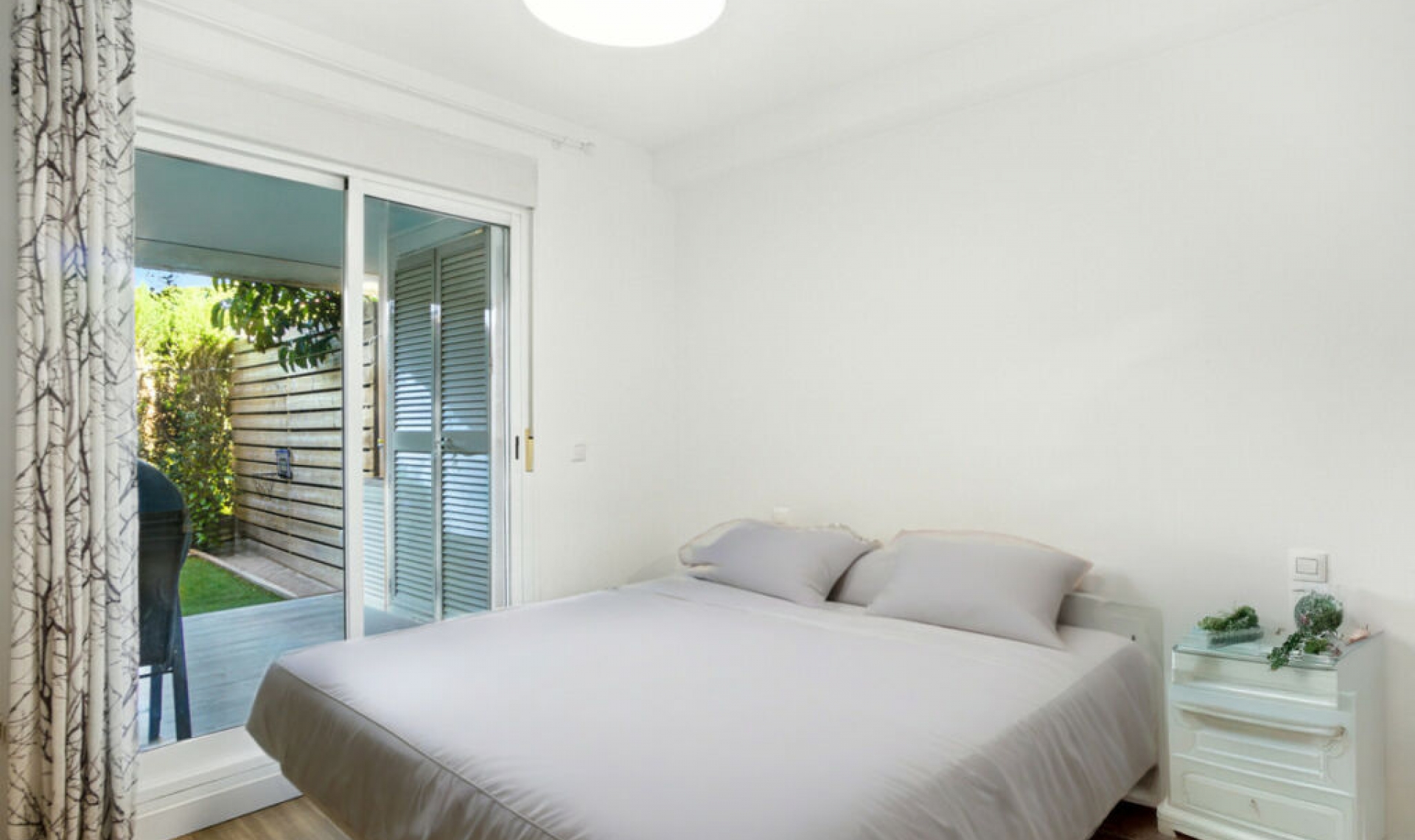 Resale - Apartment -
Marbella