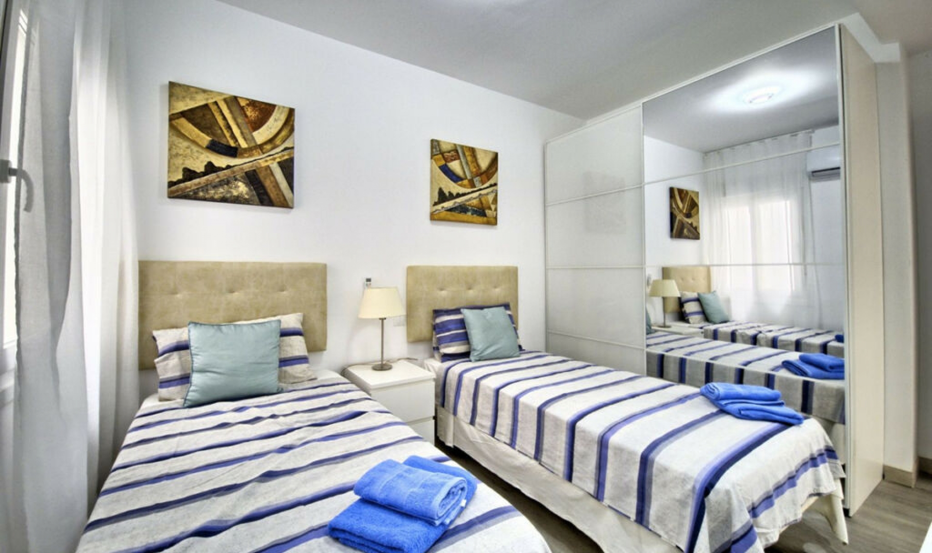 Resale - Apartment -
Marbella