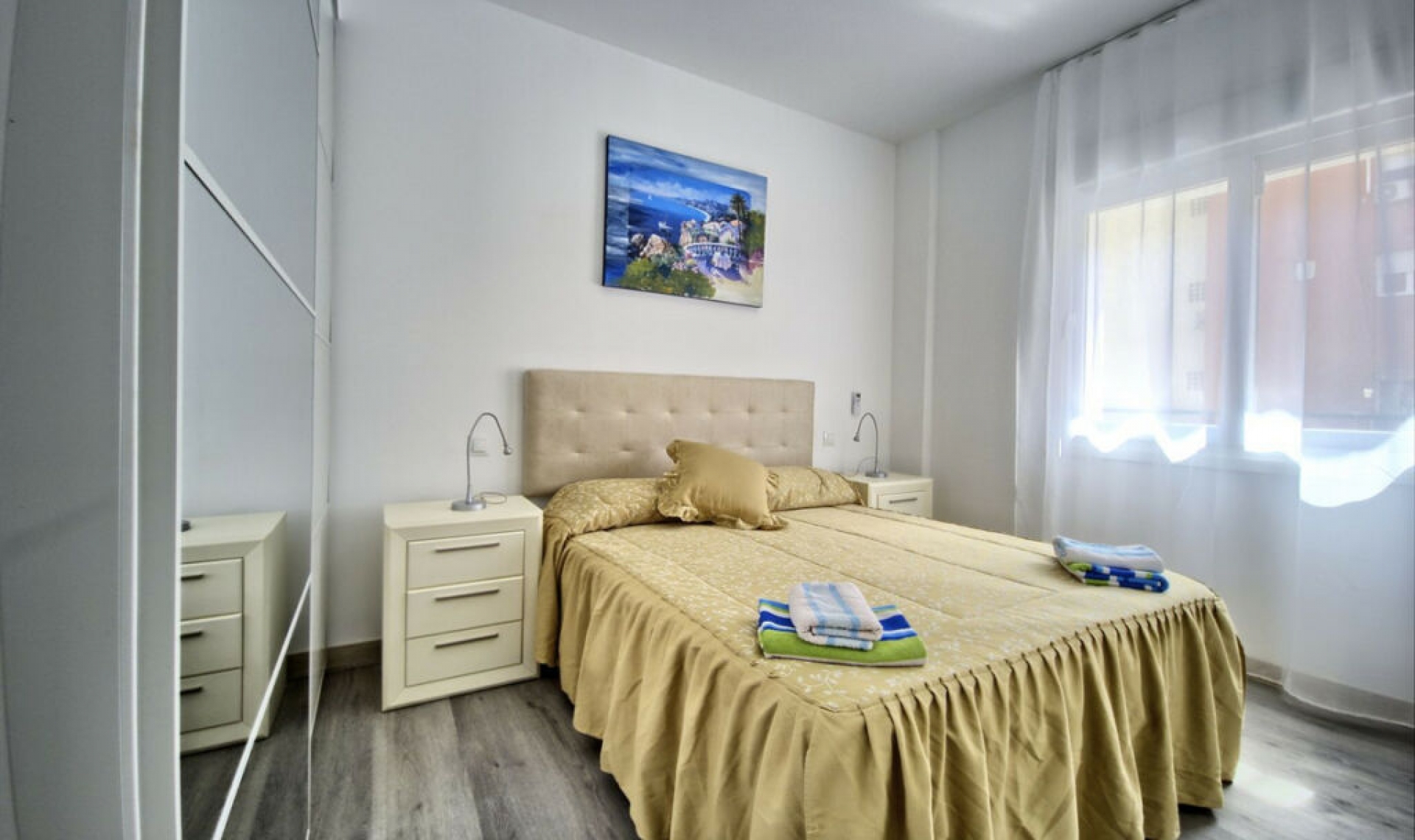 Resale - Apartment -
Marbella