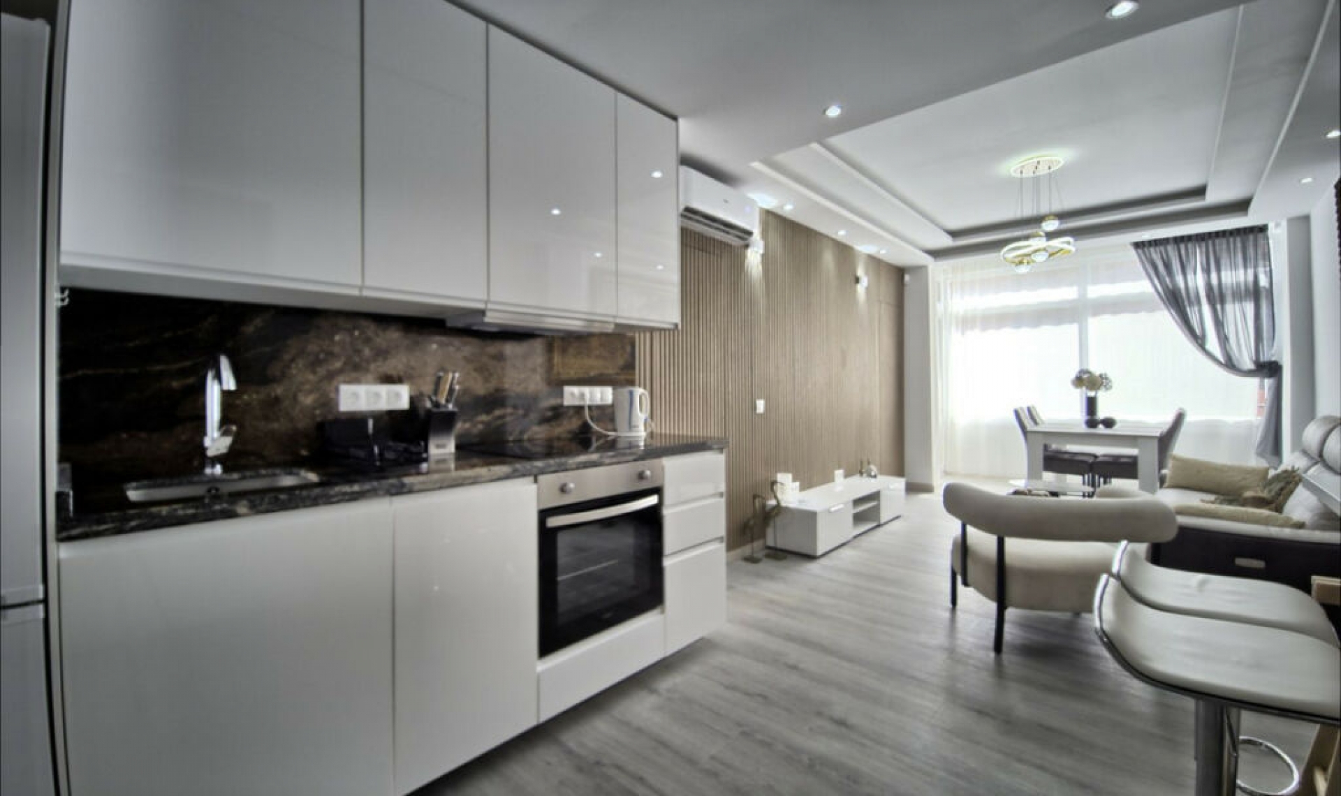 Resale - Apartment -
Marbella