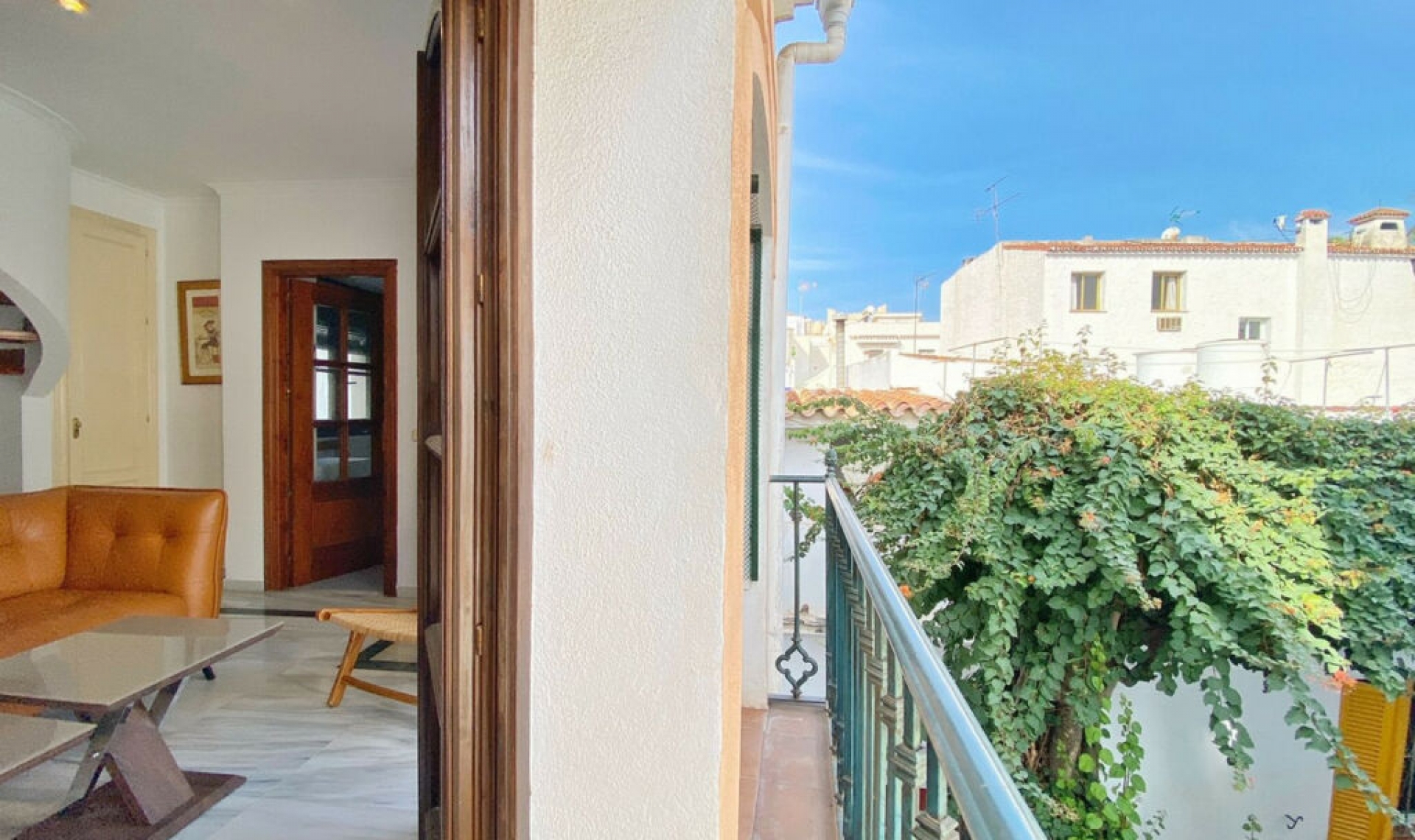 Resale - Apartment -
Marbella