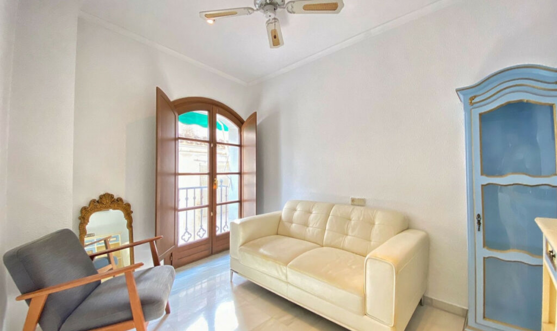 Resale - Apartment -
Marbella