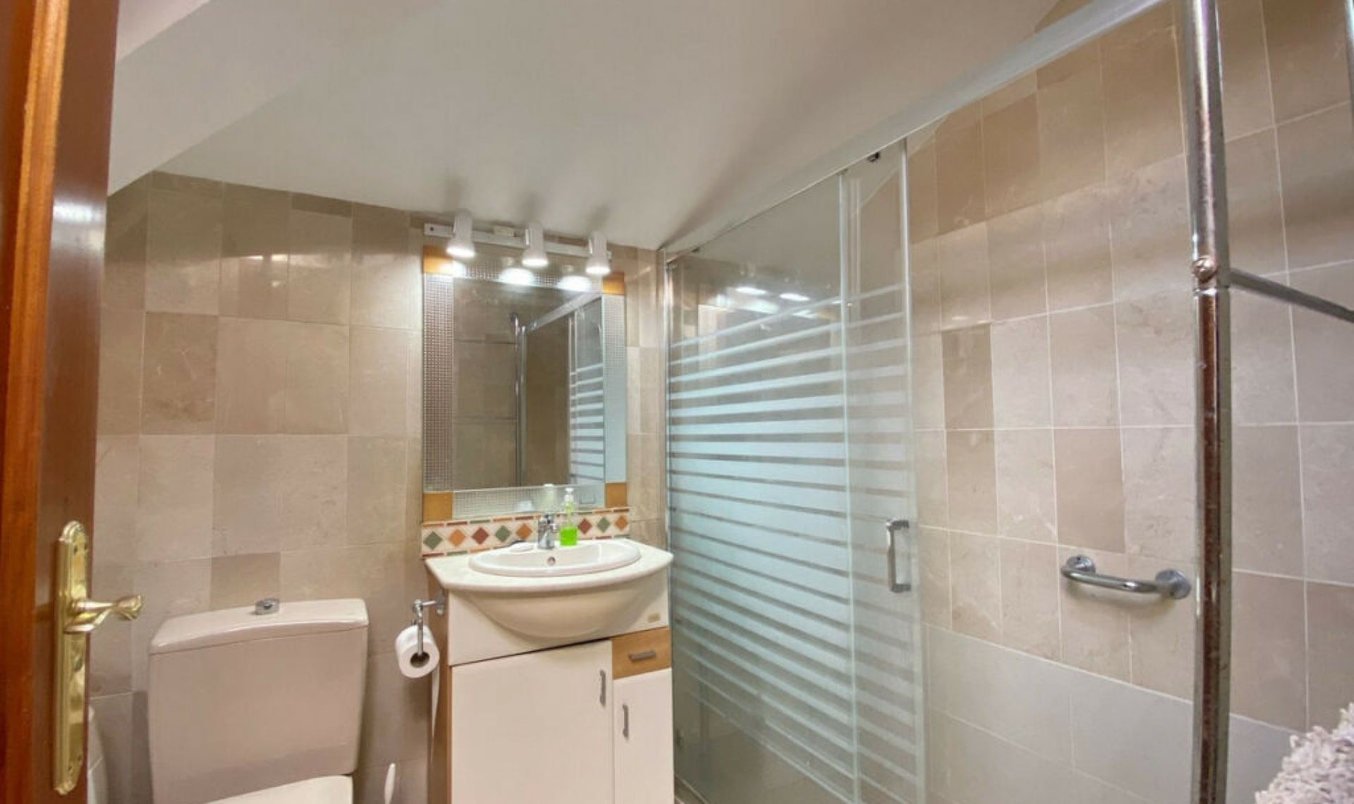 Resale - Apartment -
Marbella