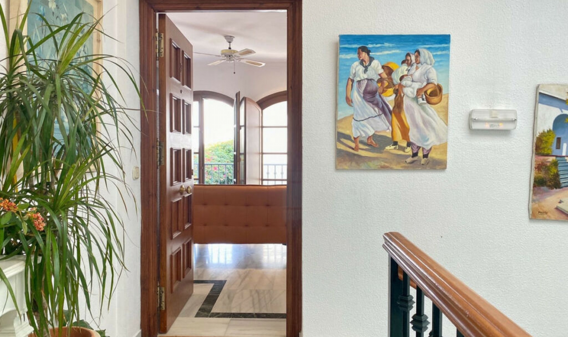 Resale - Apartment -
Marbella