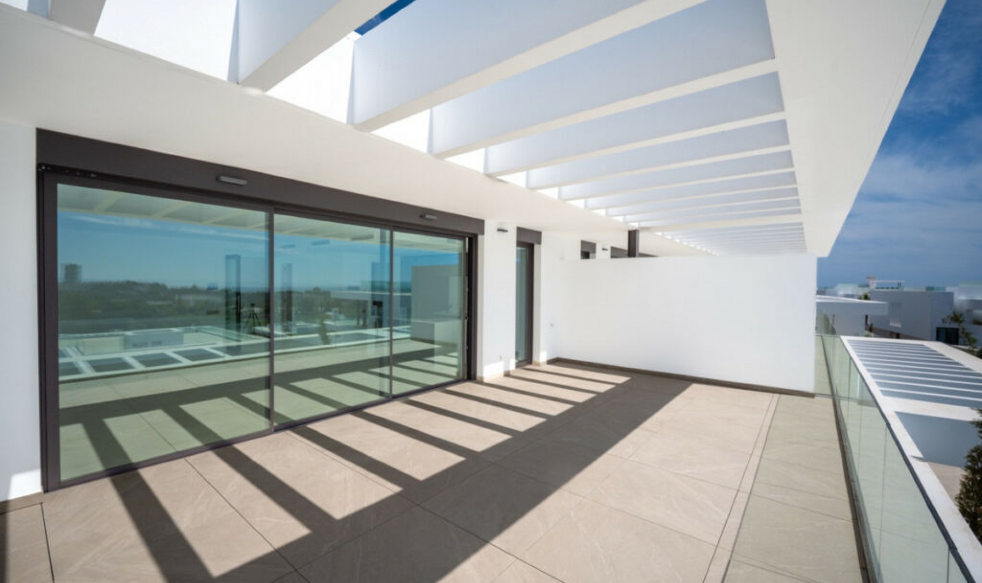 Resale - Apartment -
Marbella