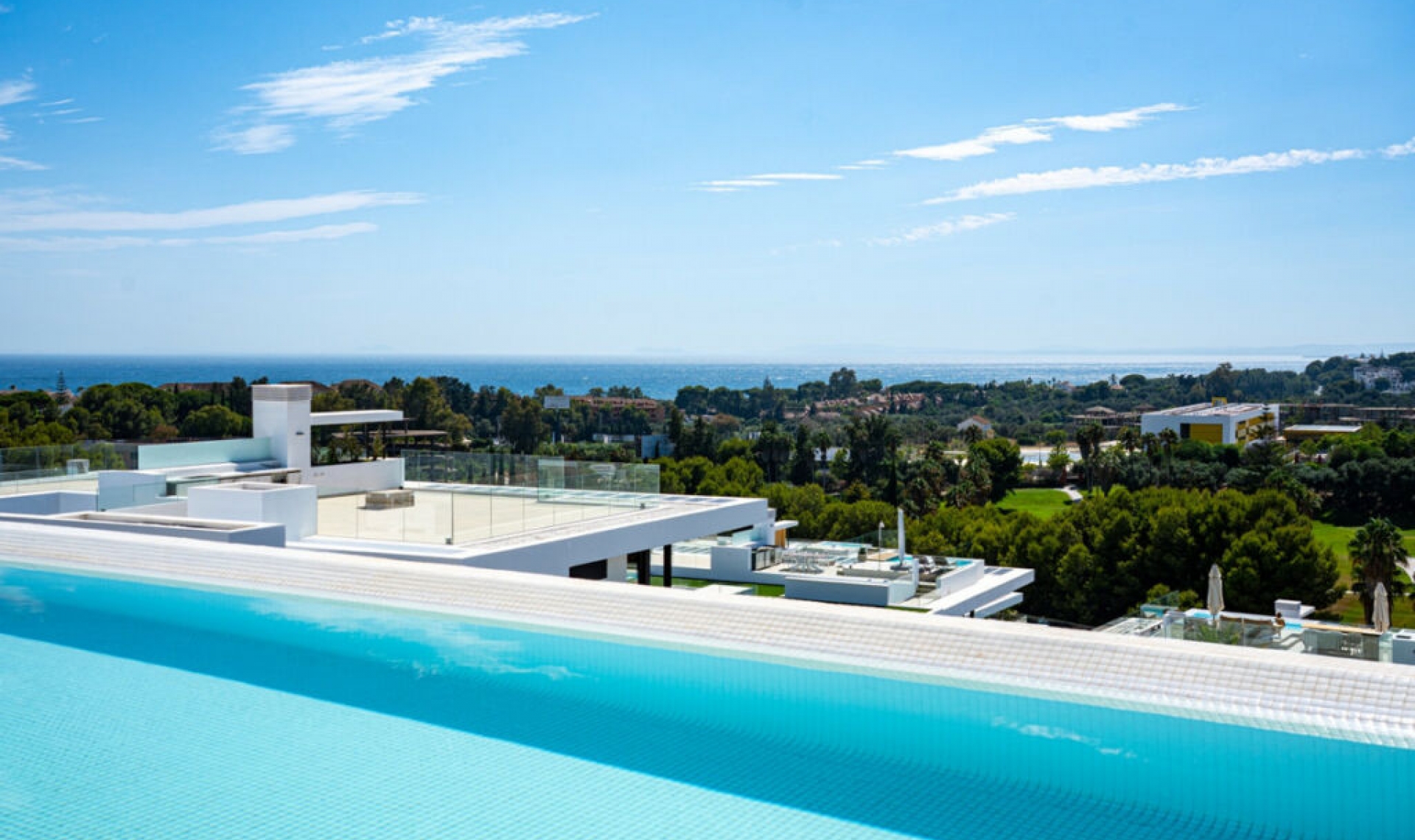Resale - Apartment -
Marbella