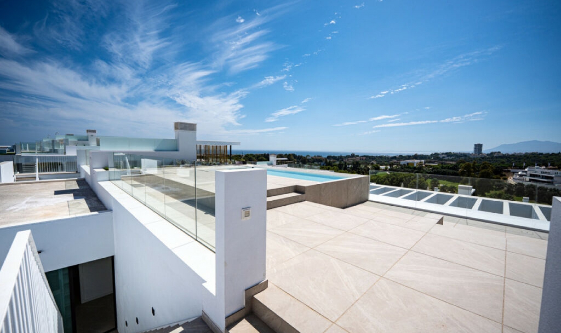 Resale - Apartment -
Marbella