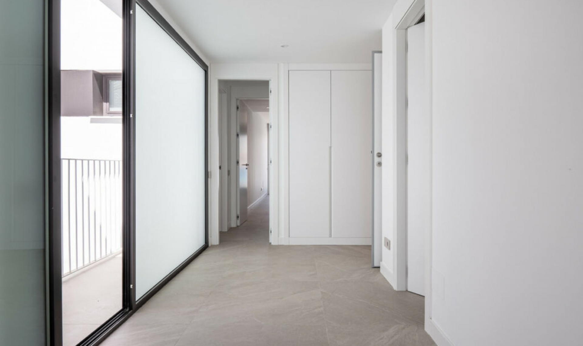Resale - Apartment -
Marbella