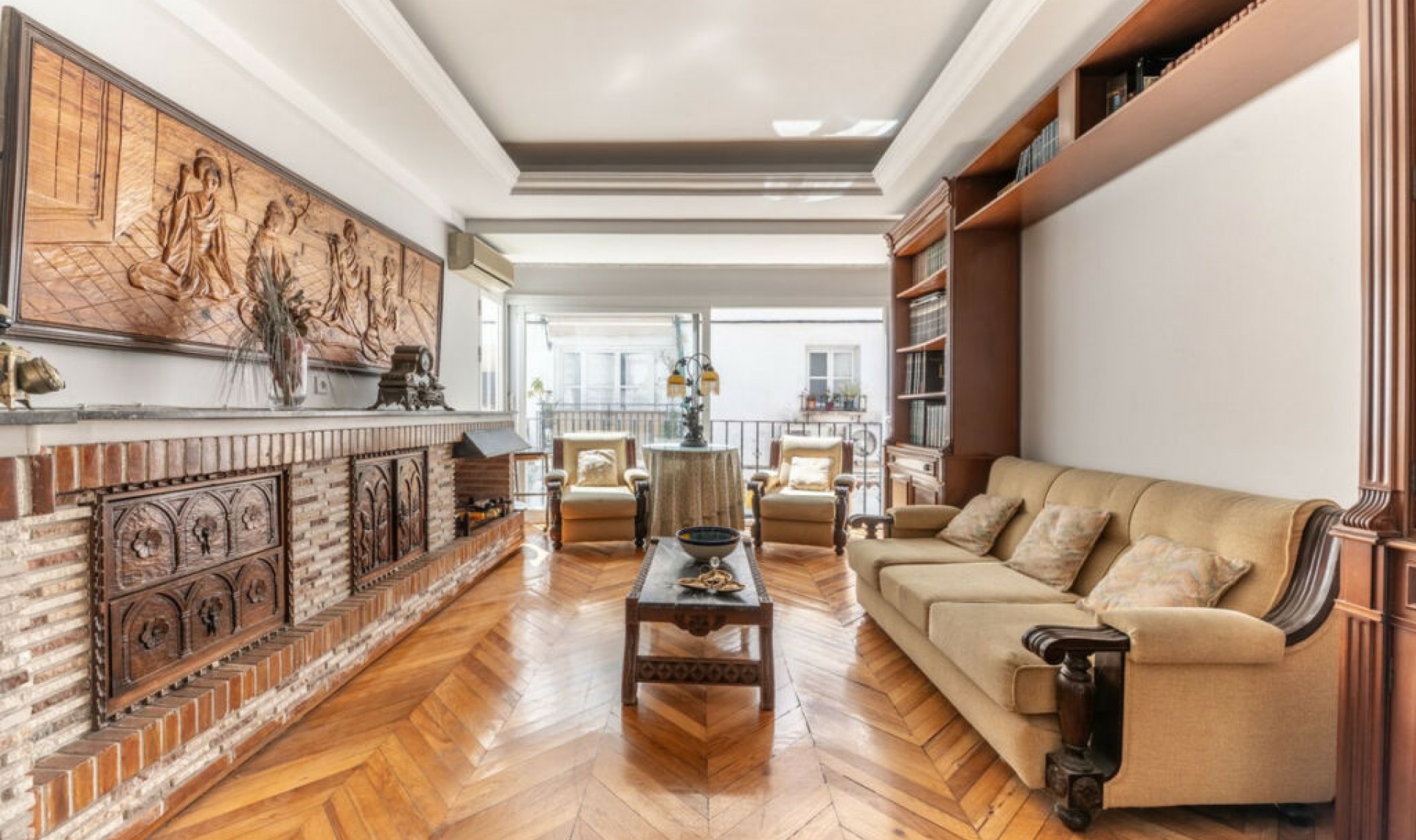 Resale - Apartment -
Marbella