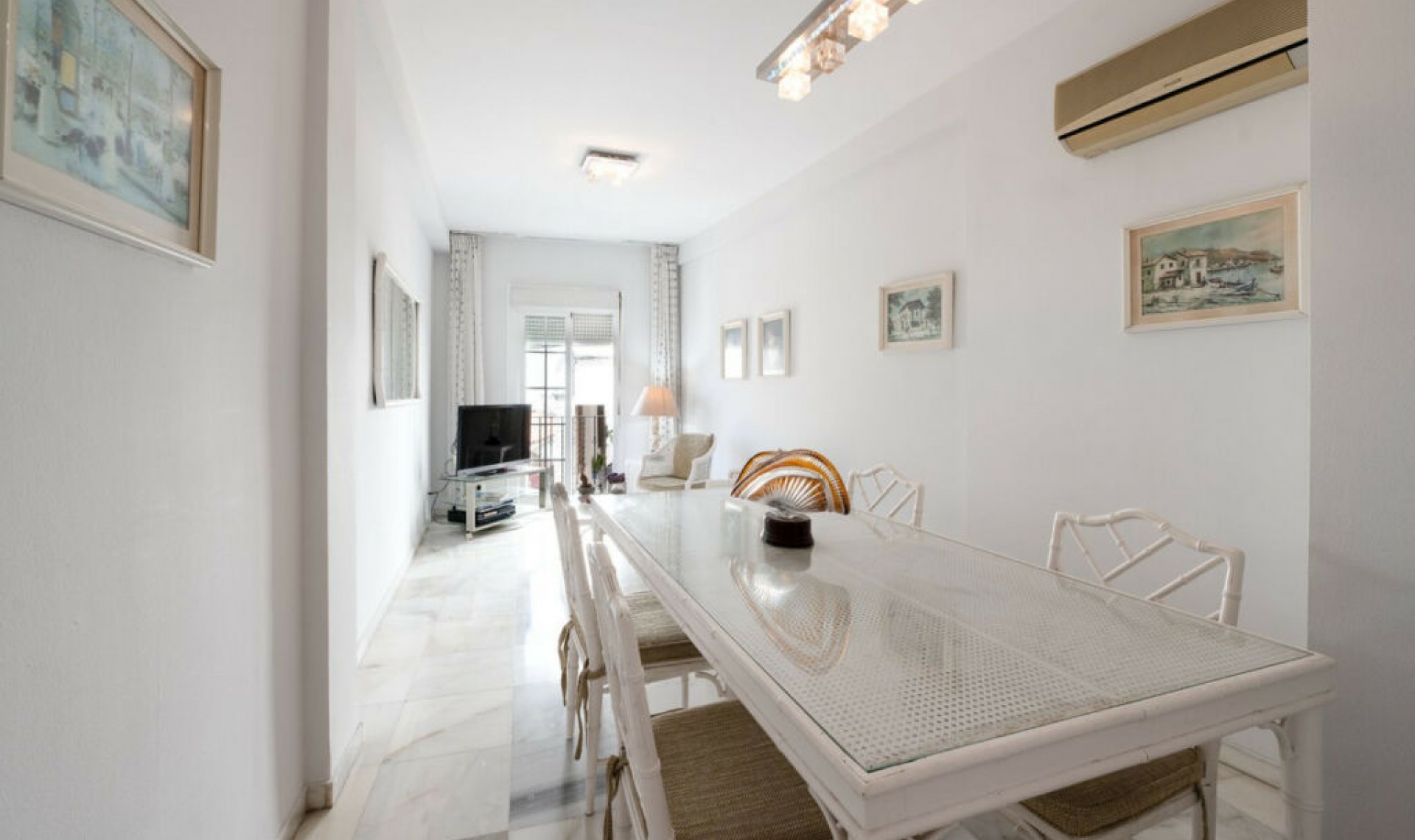 Resale - Apartment -
Marbella
