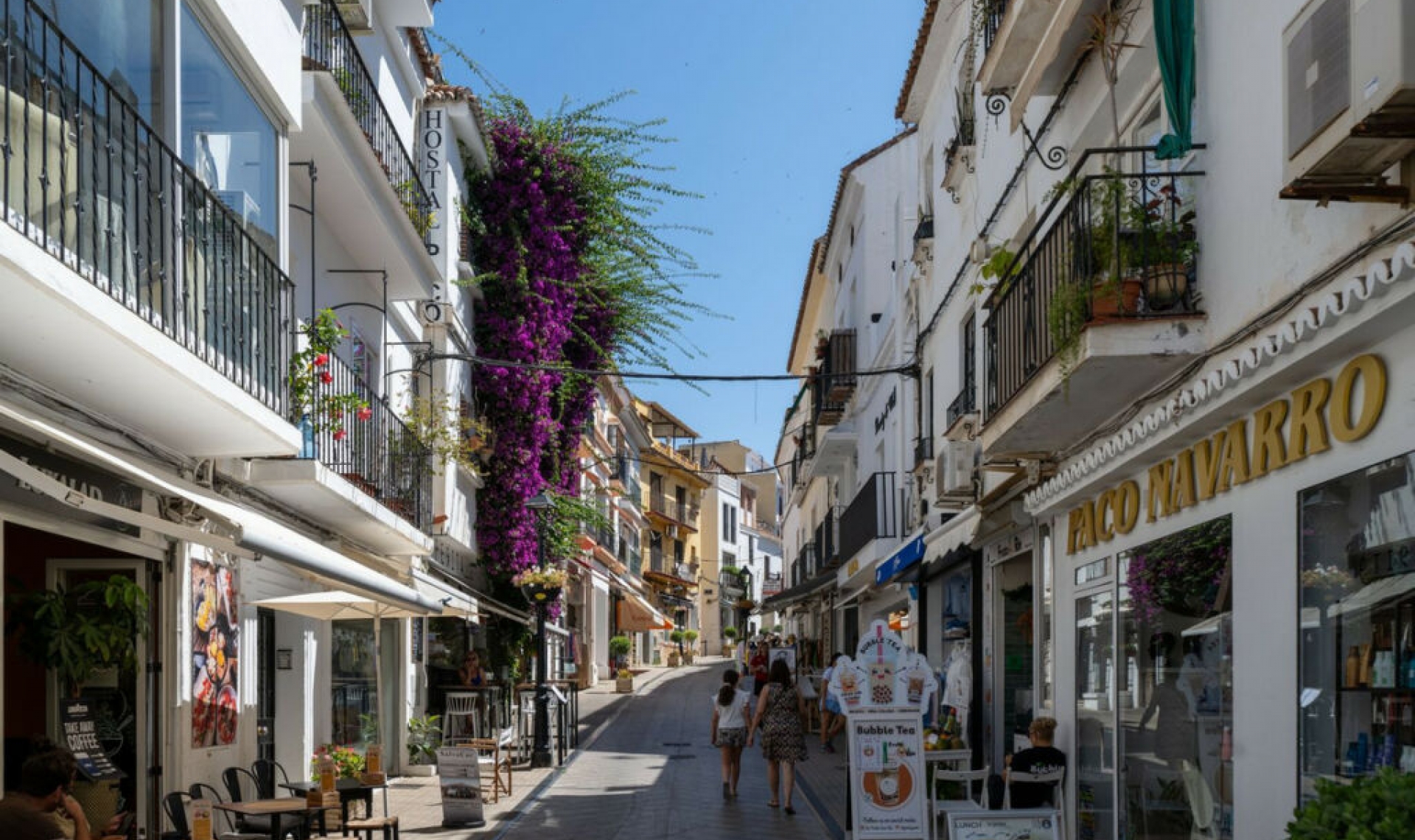 Resale - Apartment -
Marbella