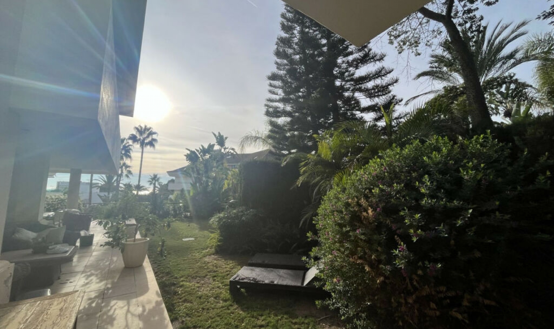 Resale - Apartment -
Marbella