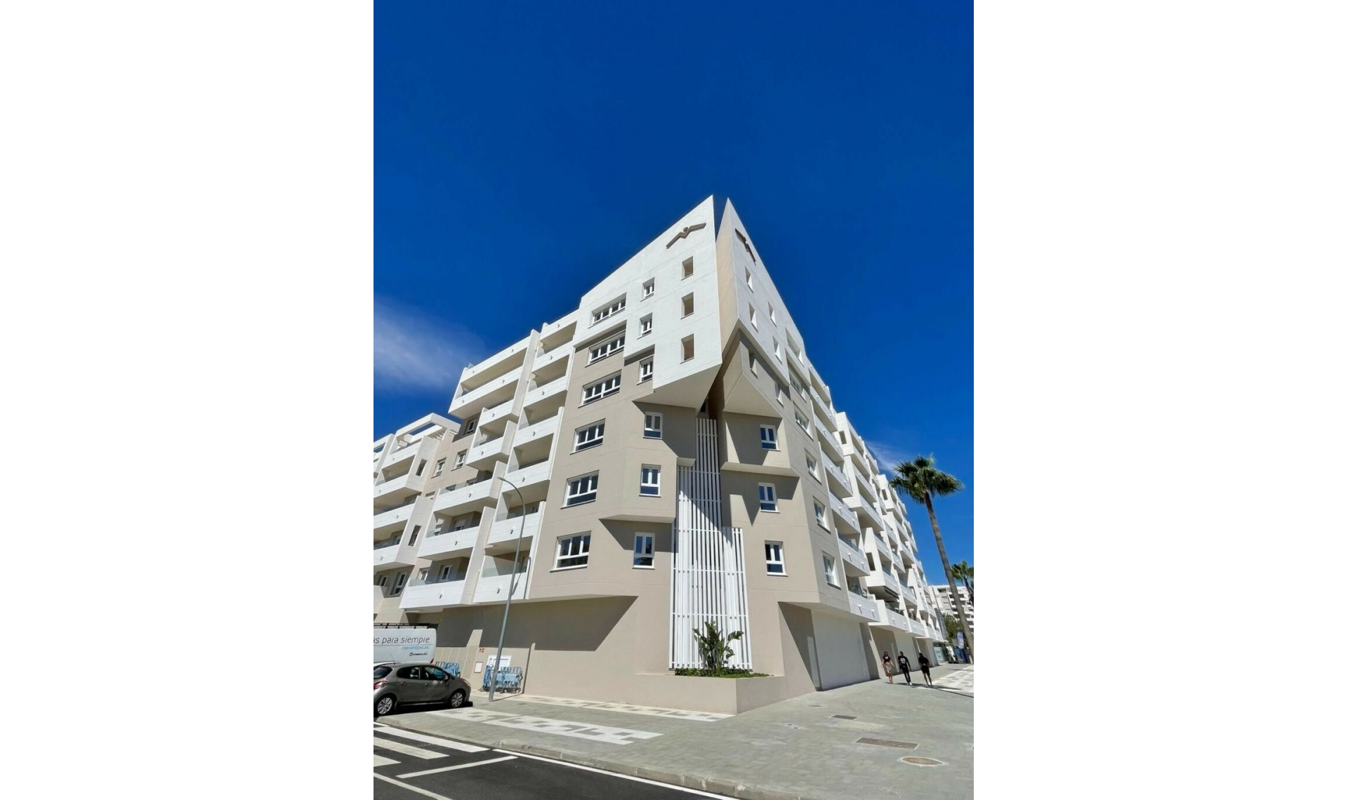 Resale - Apartment -
Marbella