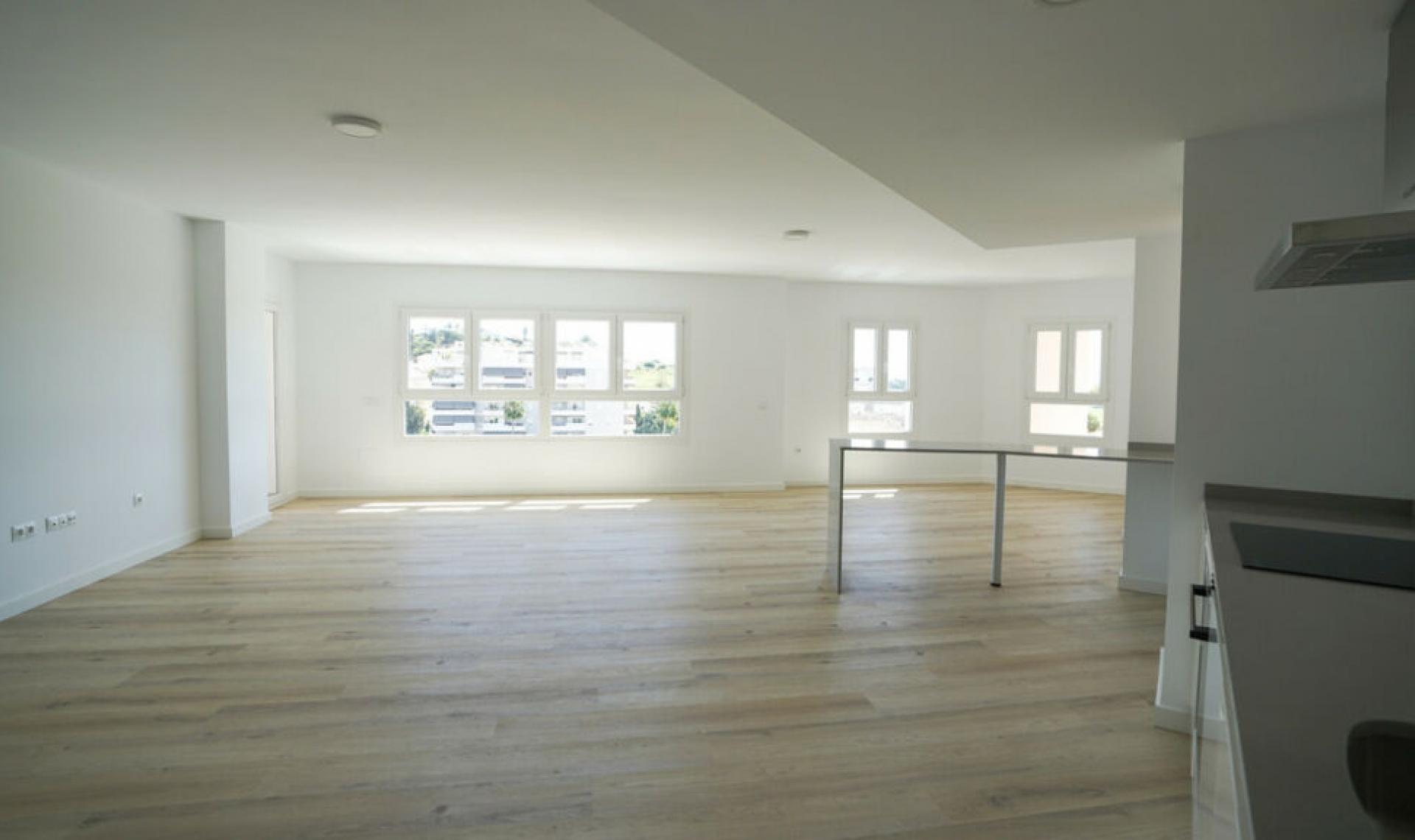 Resale - Apartment -
Marbella