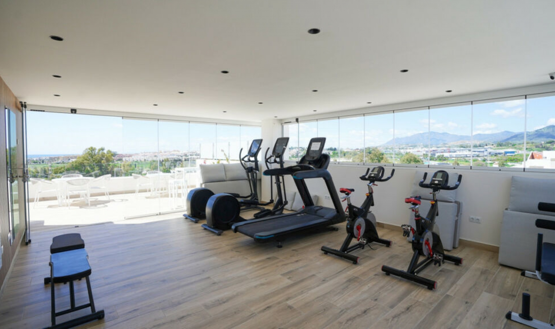 Resale - Apartment -
Marbella